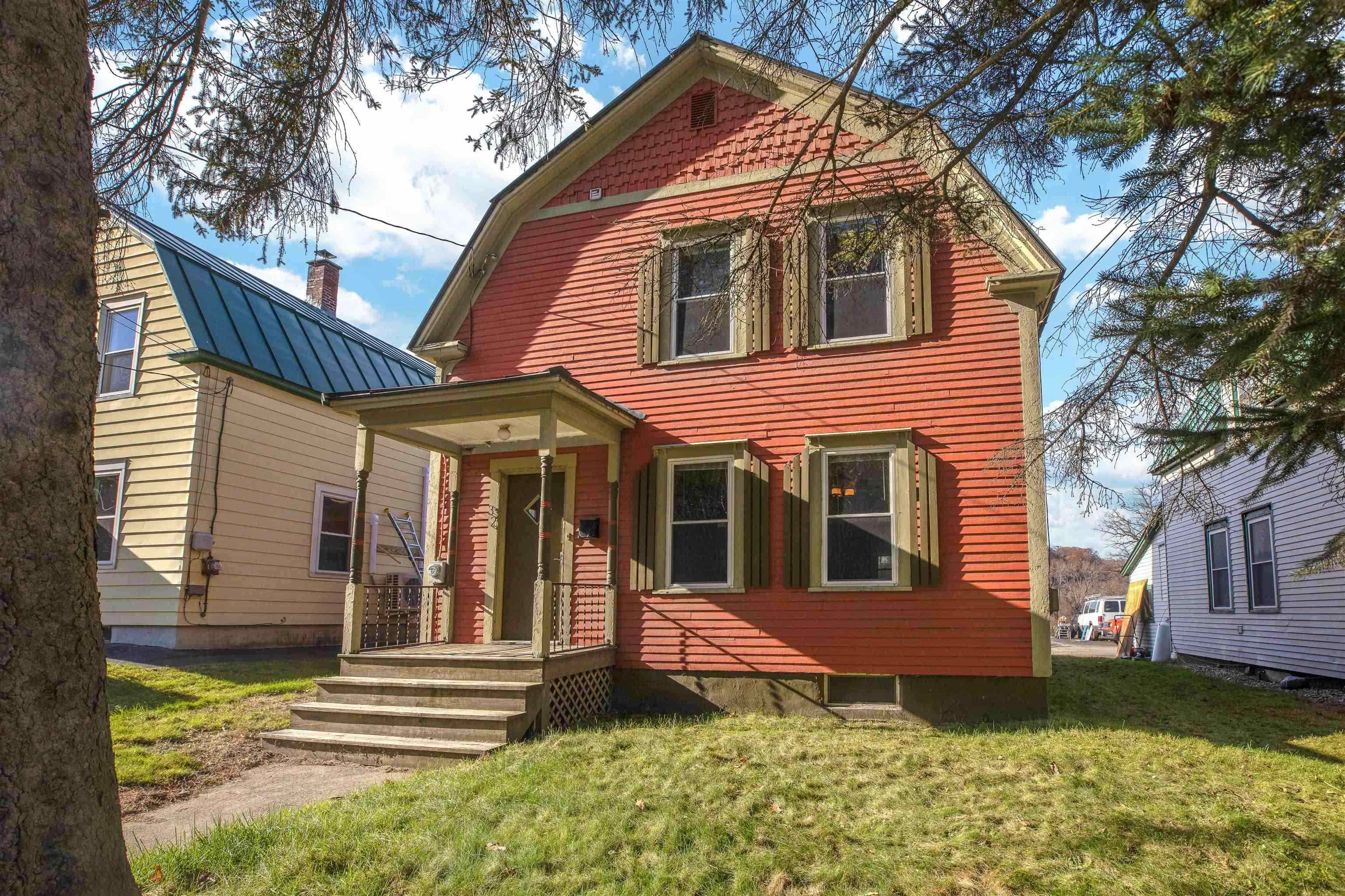 32 South Main St, Lebanon, NH 03784