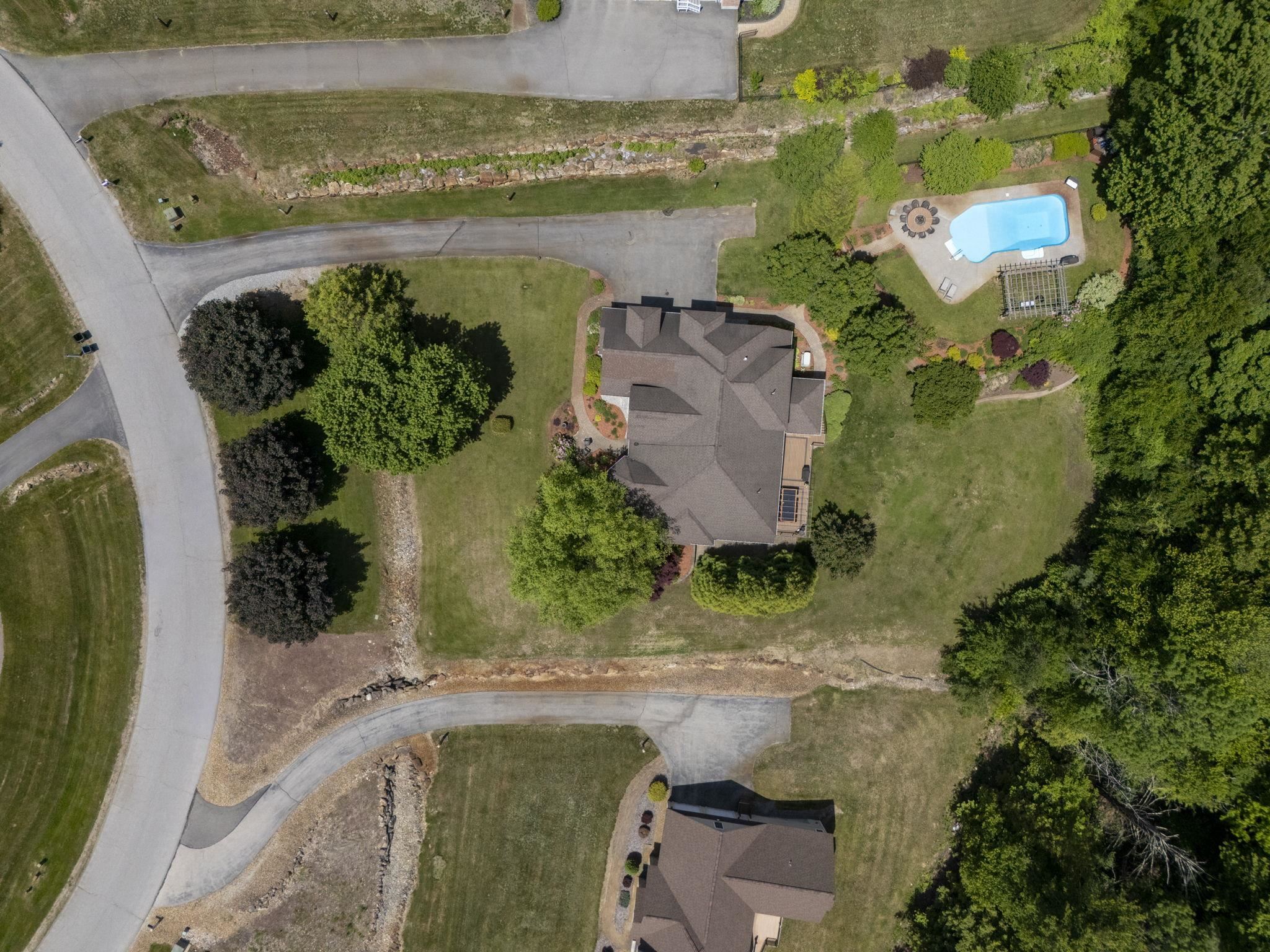 12 Rachel Way, Bedford, NH 03110