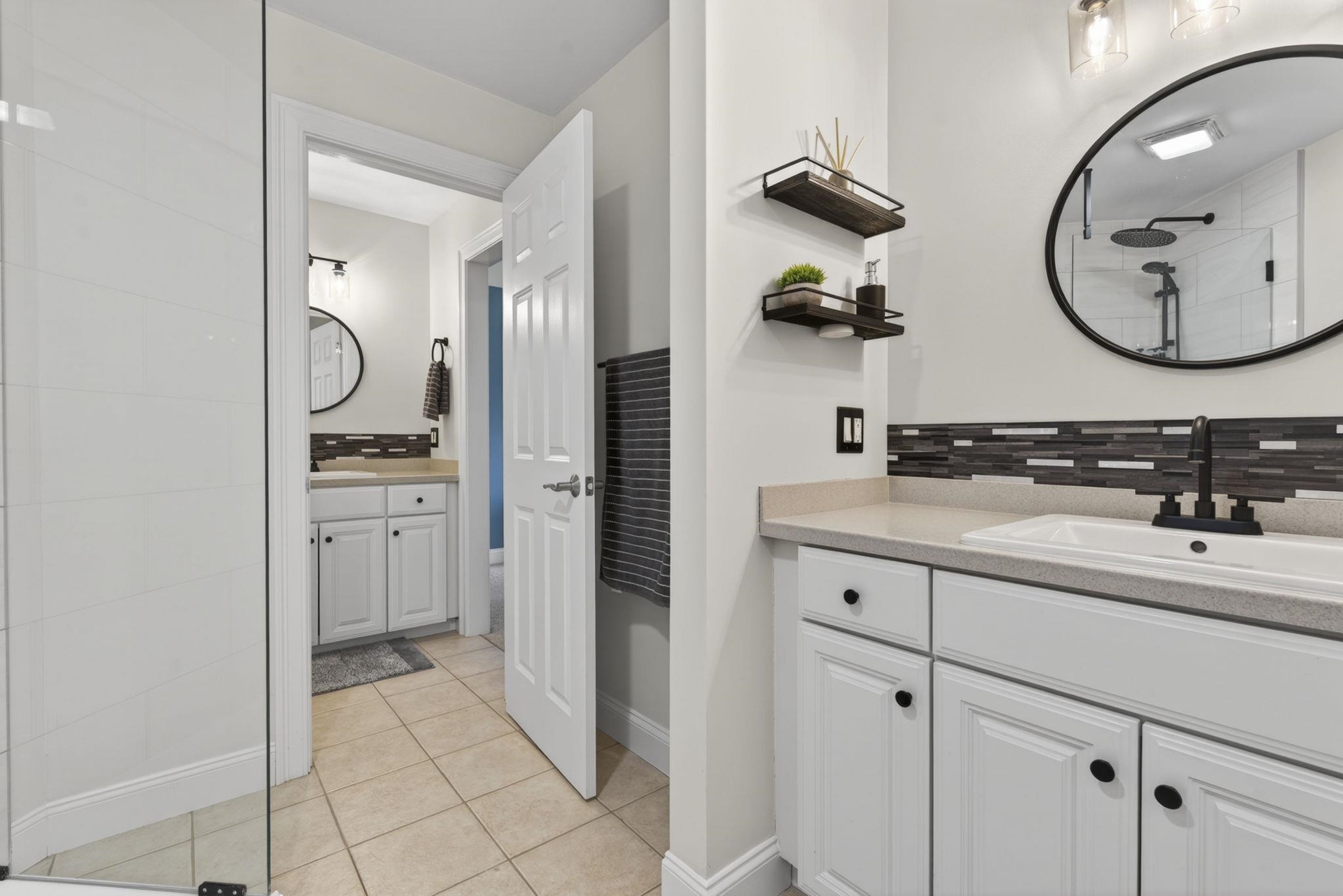 2nd floor bath