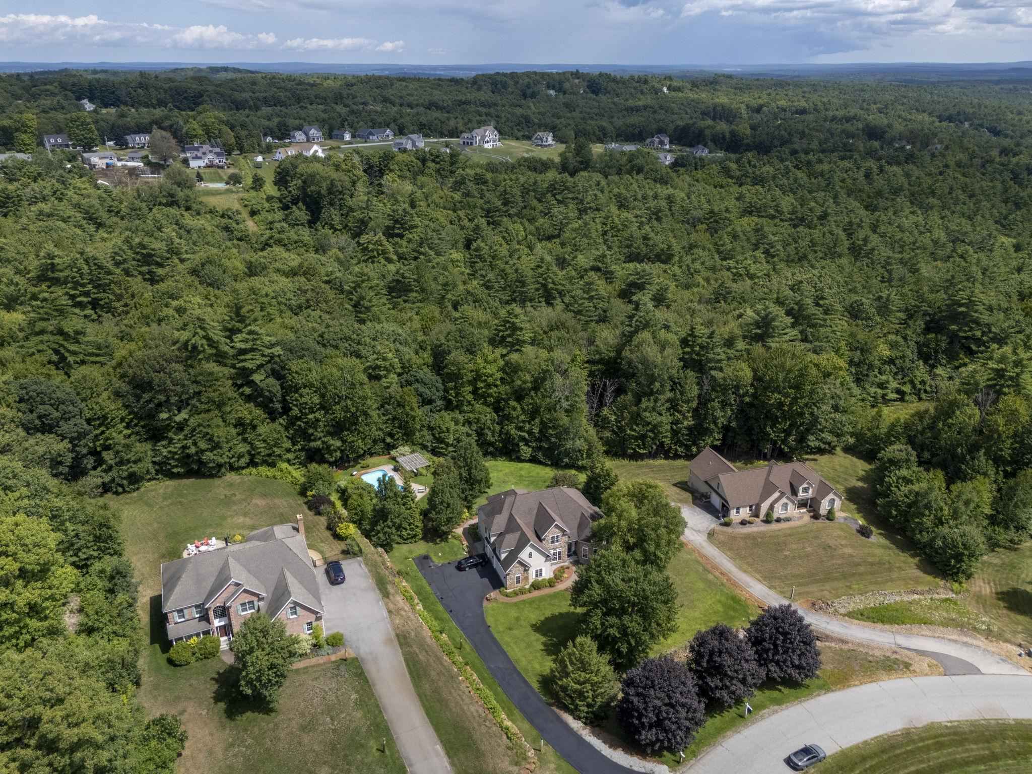 60th image of 12 Rachel Wy, Bedford, NH 03110 | MLS# 5093621