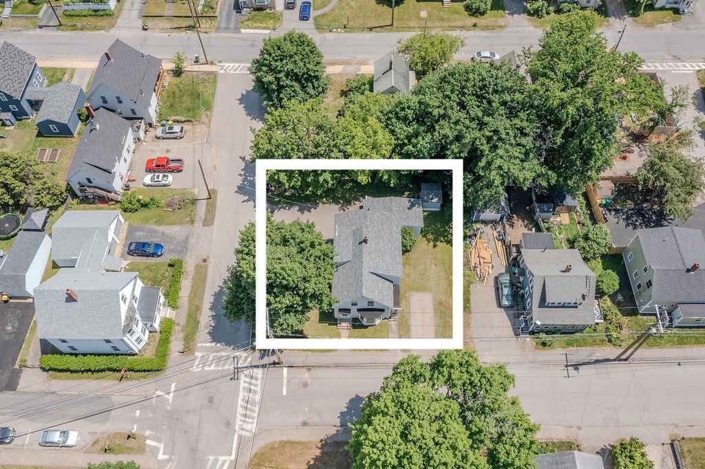 54 Maple St, Rochester, NH 03867
