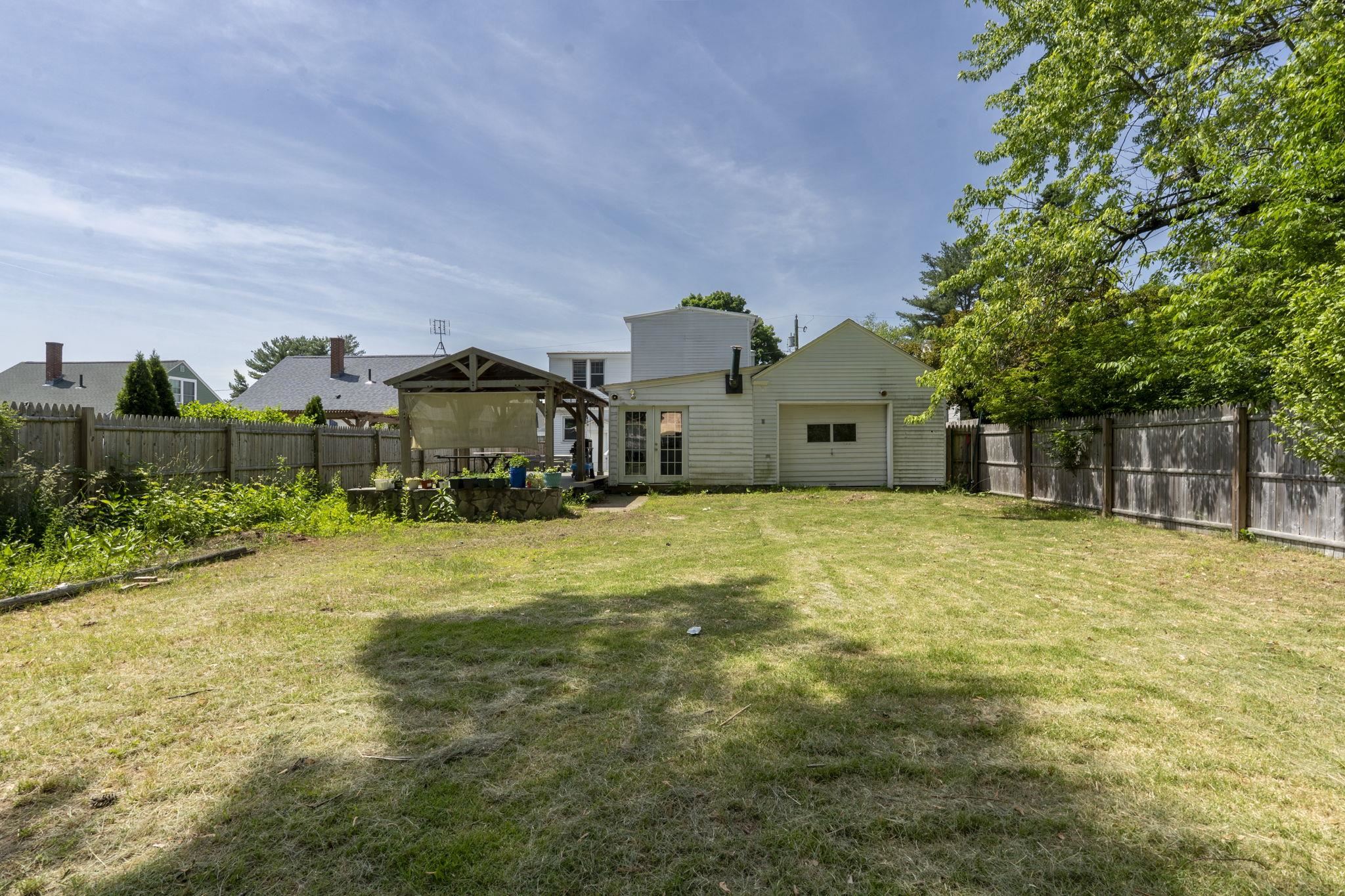 24 Blanchard St, Nashua, NH 03060