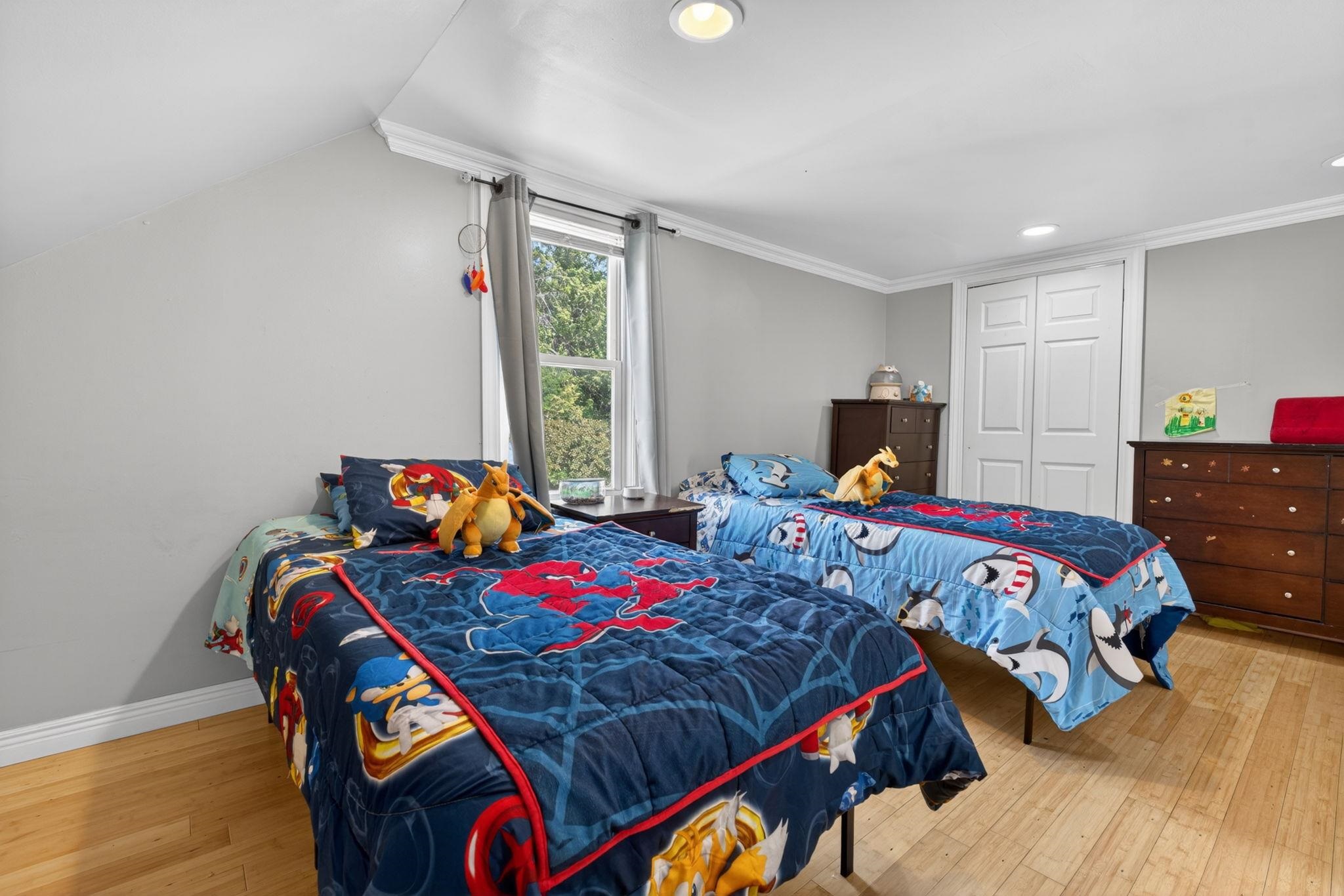 24 Blanchard St, Nashua, NH 03060