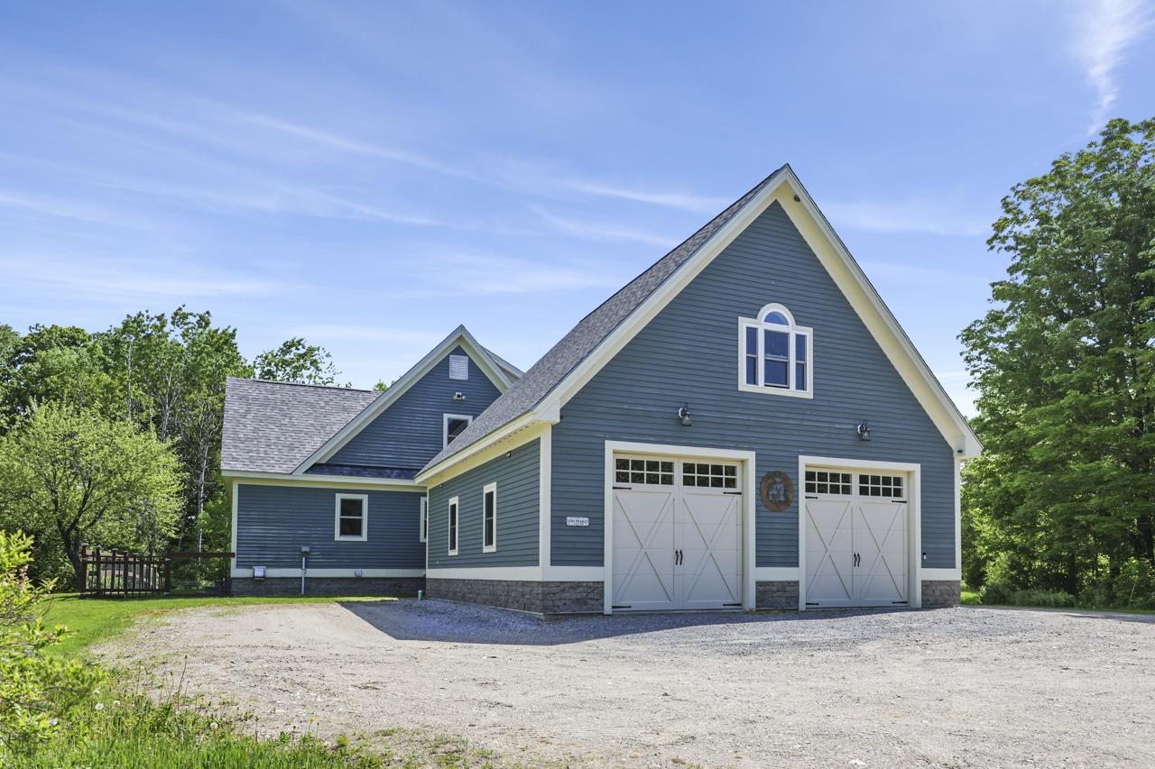 Garage/side view
