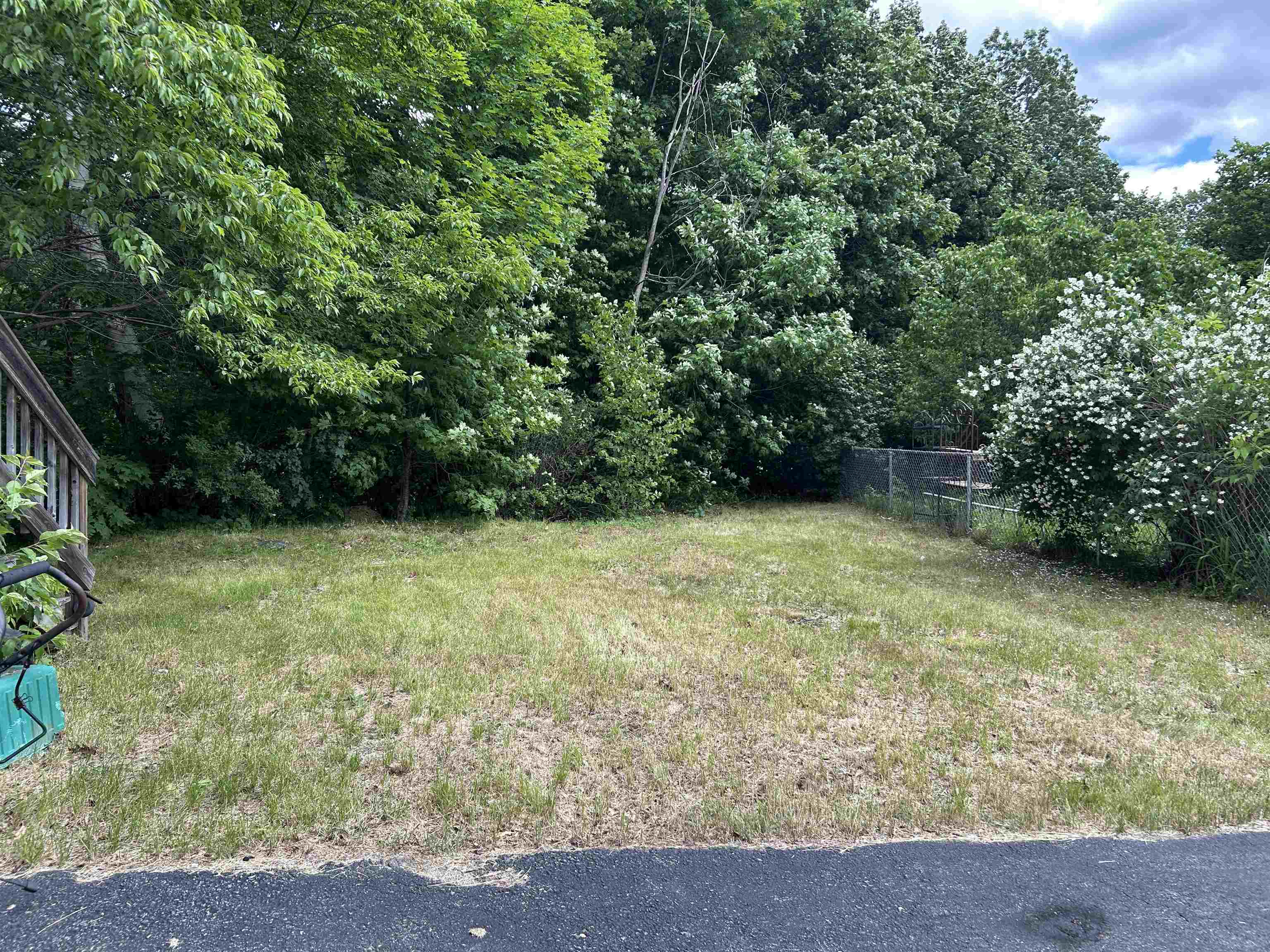 31 Glen Rd, Gorham, NH 03581