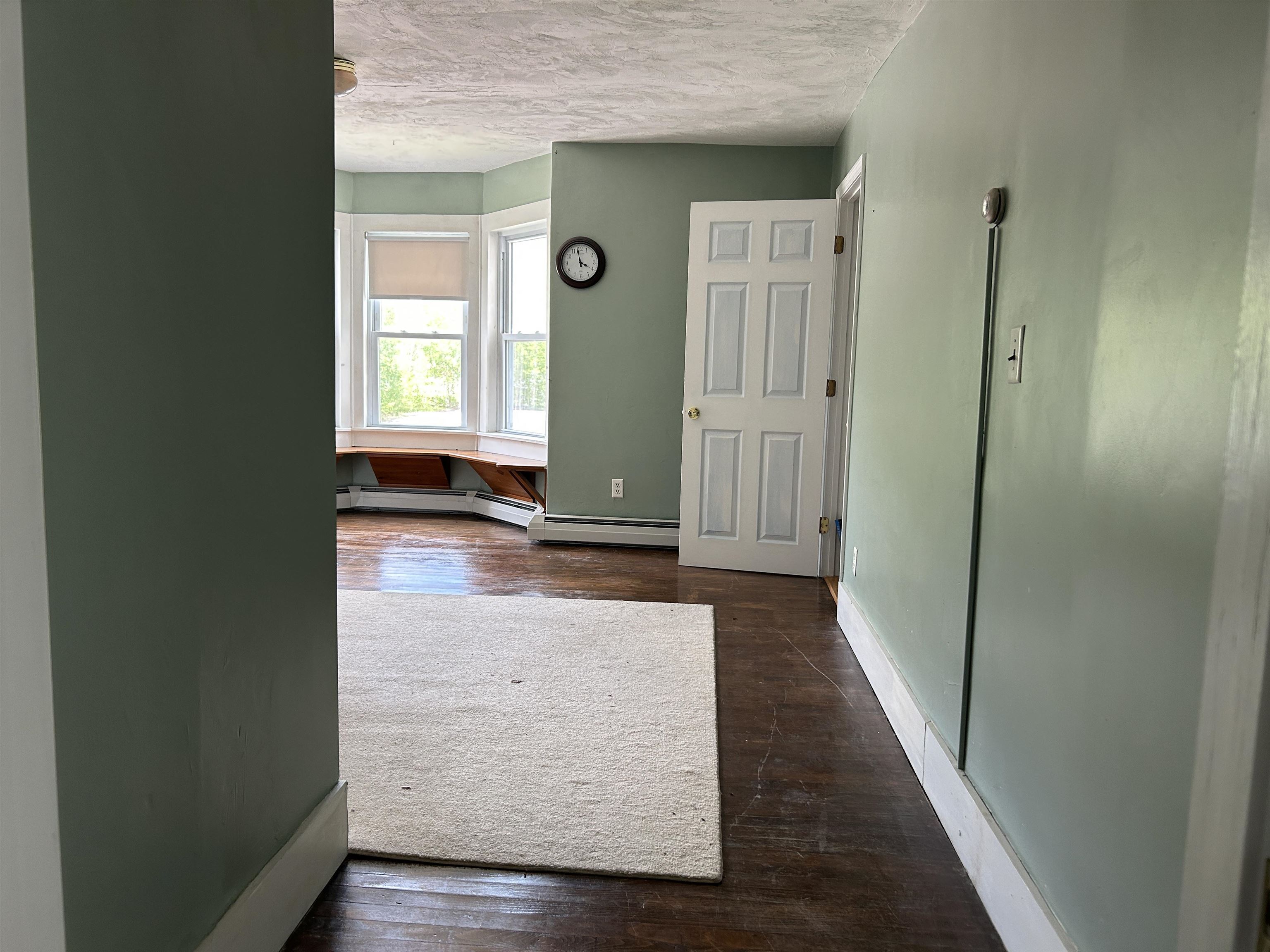 31 Glen Rd, Gorham, NH 03581