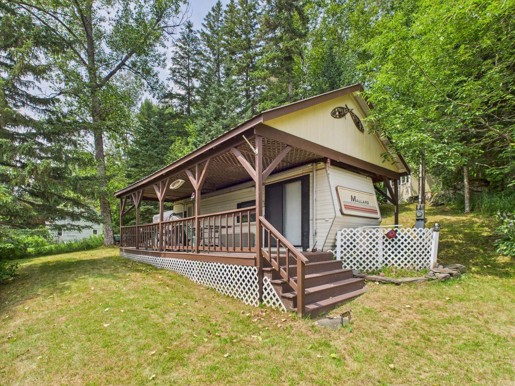 1459 Main St, Pittsburg, NH 03592