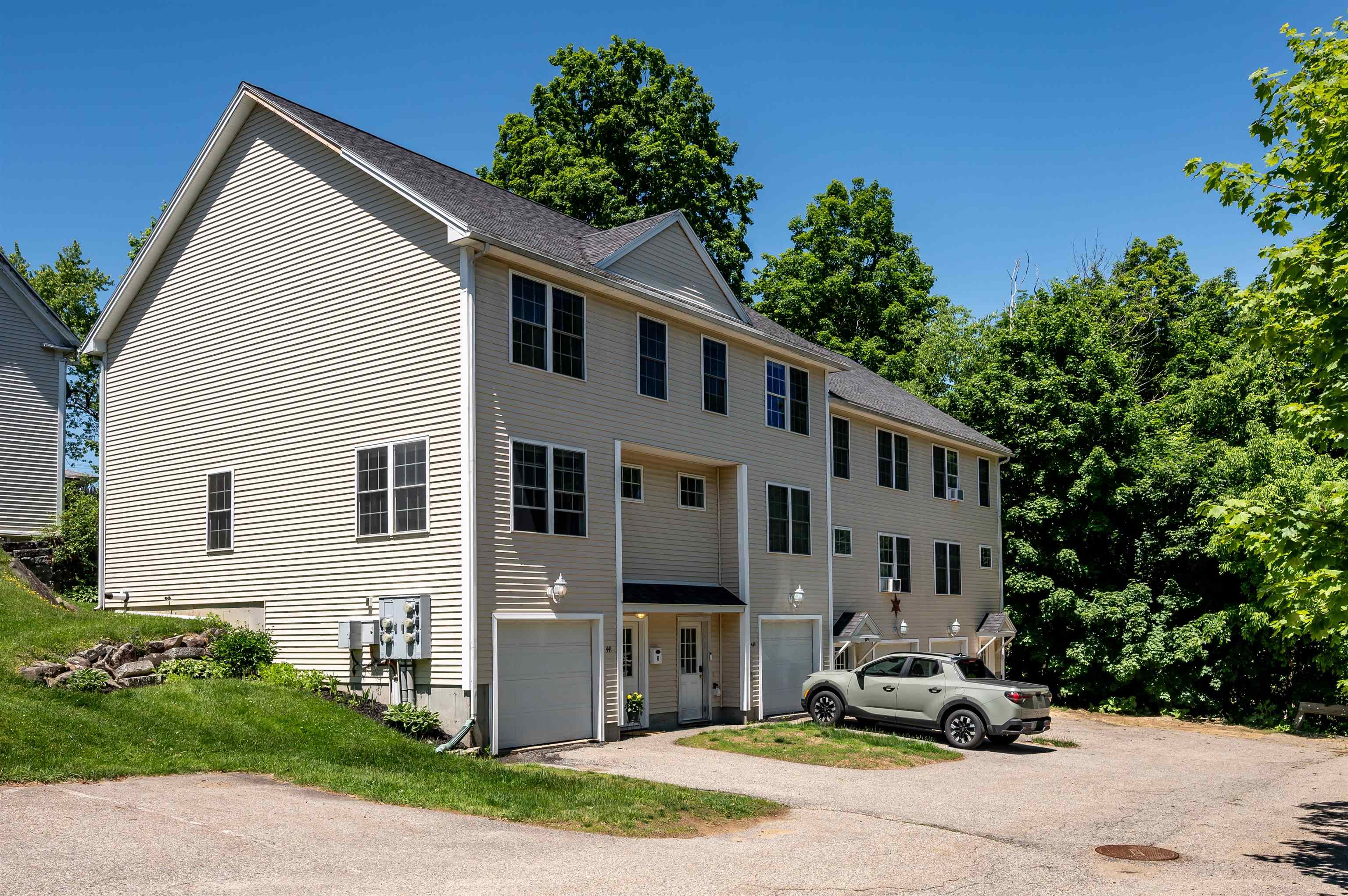 44 Church St #E, Rochester, NH 03839