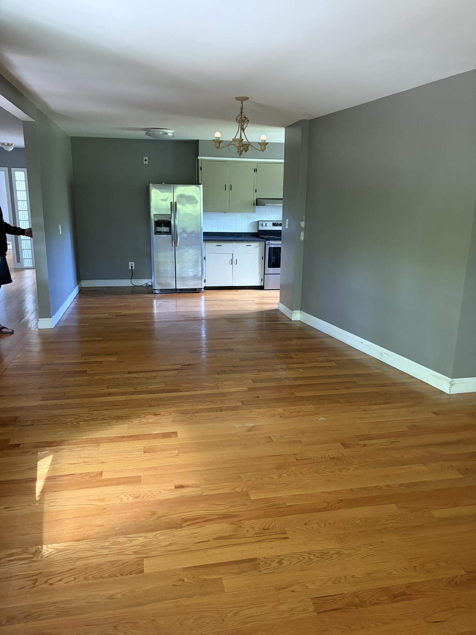 17 Hampstead Rd, Salem, NH 03079