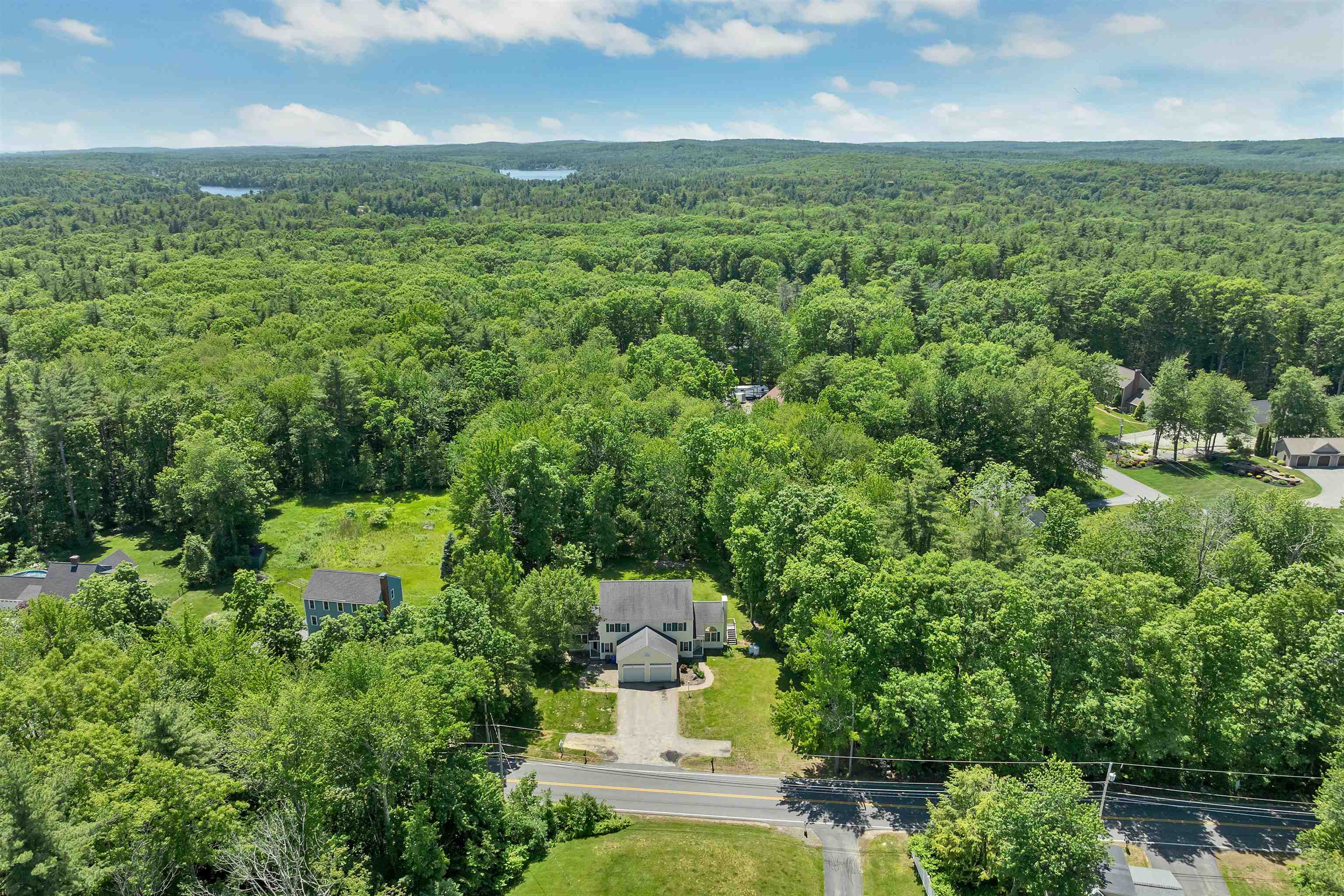 210 Kent Farm Rd #2, Hampstead, NH 03841-2141