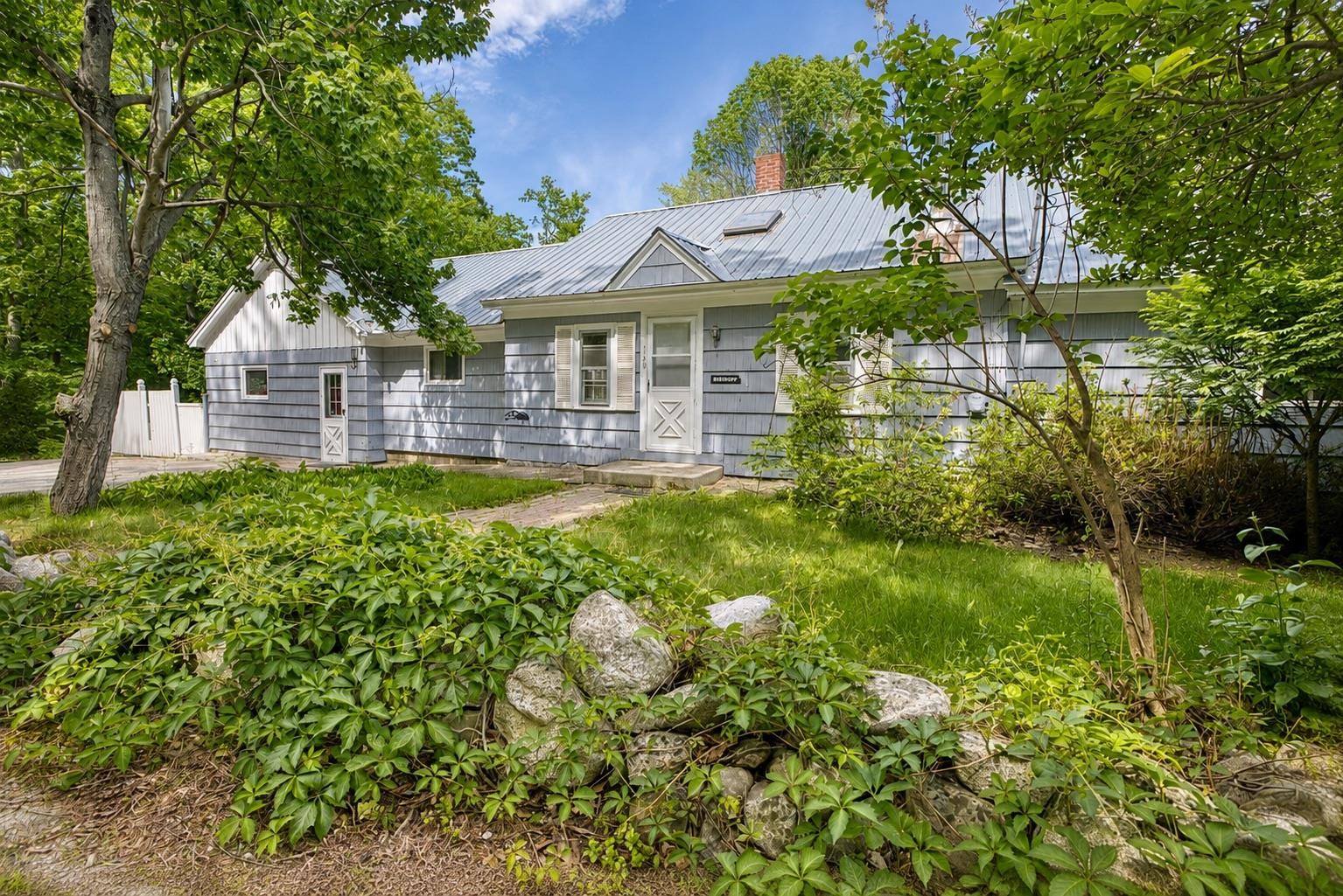 160 Browns Ridge Road — photo 1