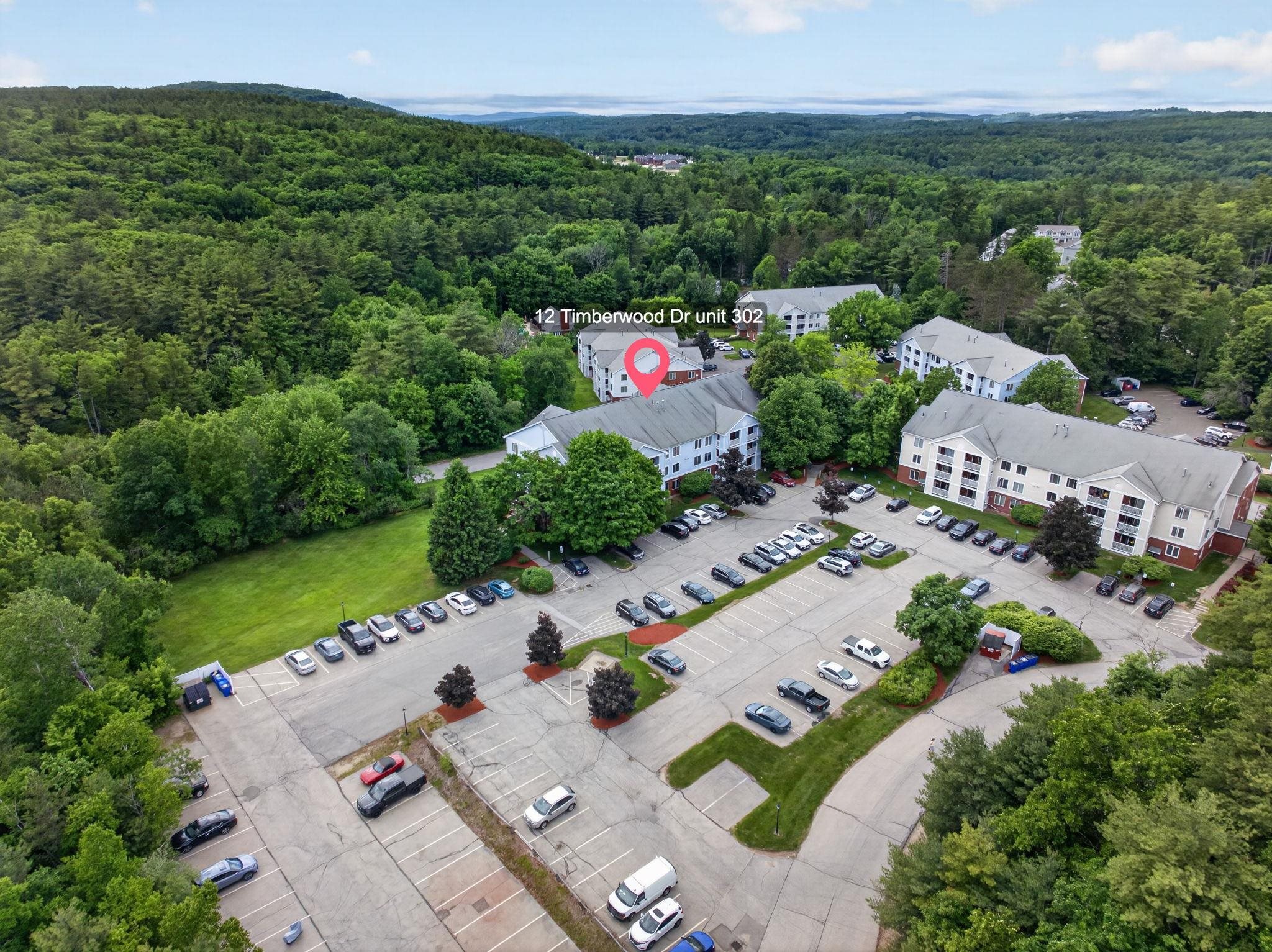 12 Timberwood Dr #302, Goffstown, NH 03045