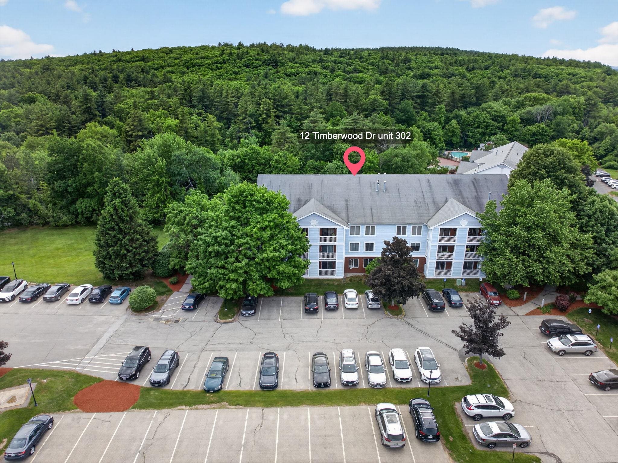 12 Timberwood Dr #302, Goffstown, NH 03045