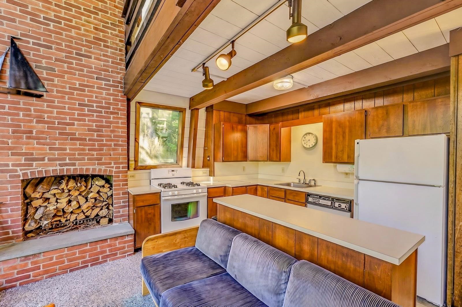 307 Swiftwater Cir, Haverhill, NH 03785