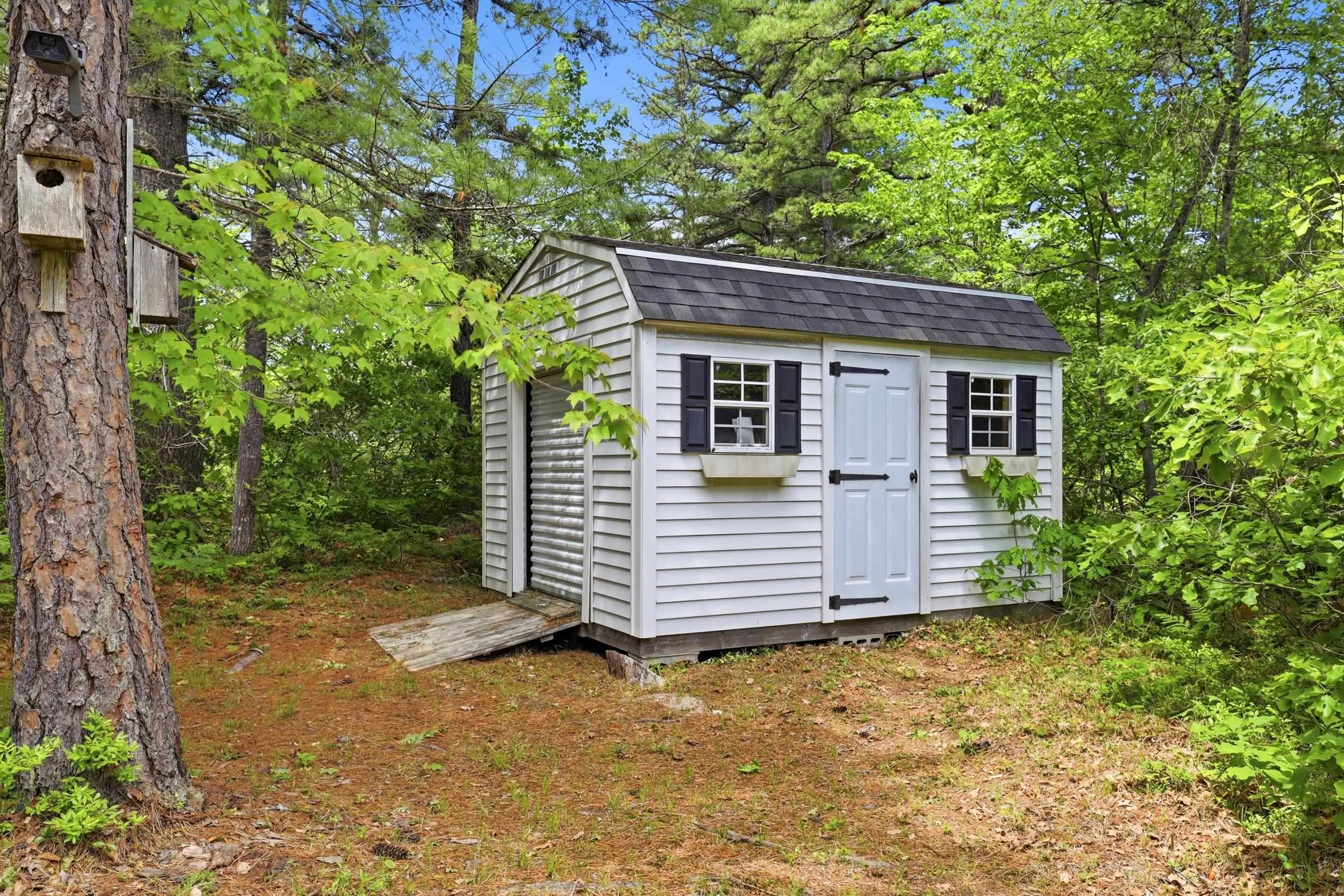 Storage shed