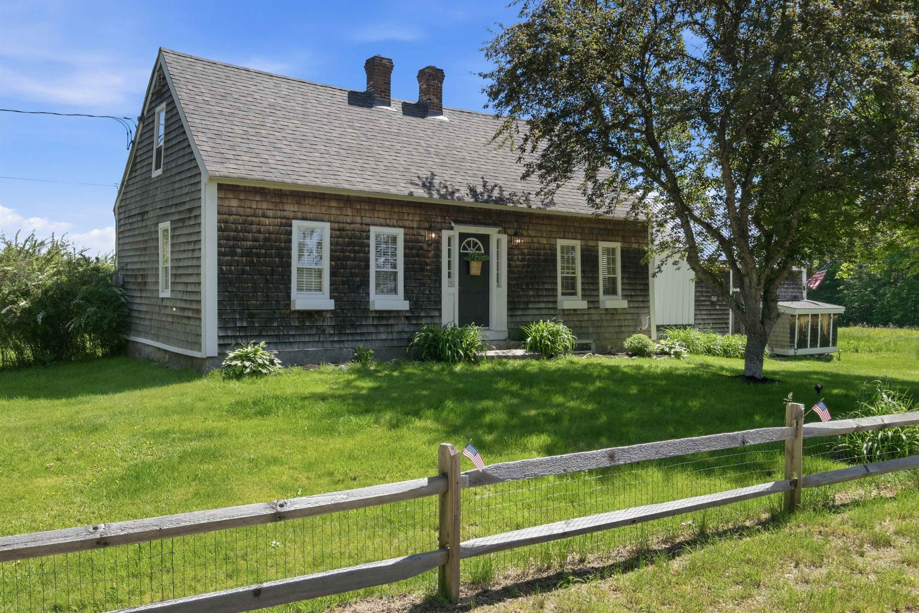 26 Sawyer Rd, Ossipee, NH 03864
