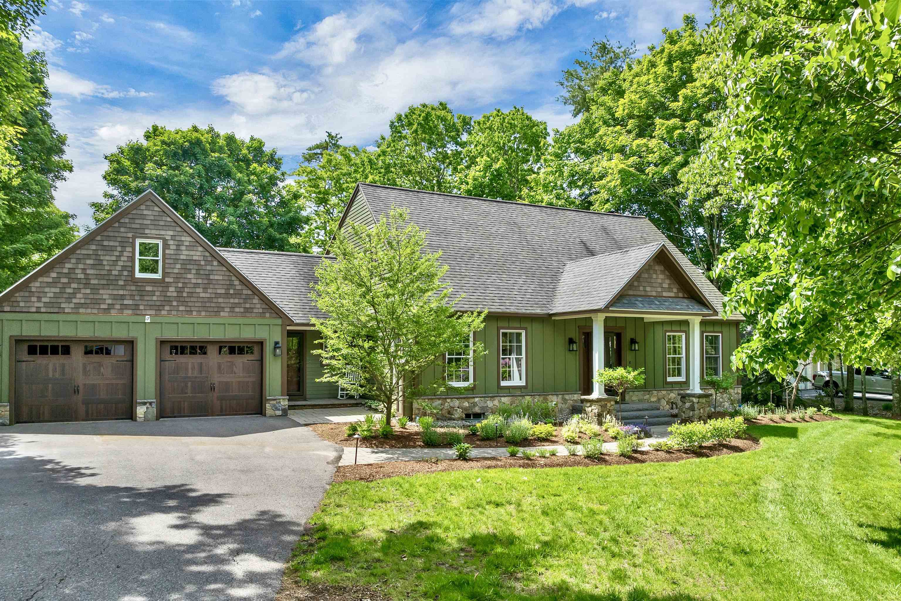 17 Bentley Rd, Moultonborough, NH 03254