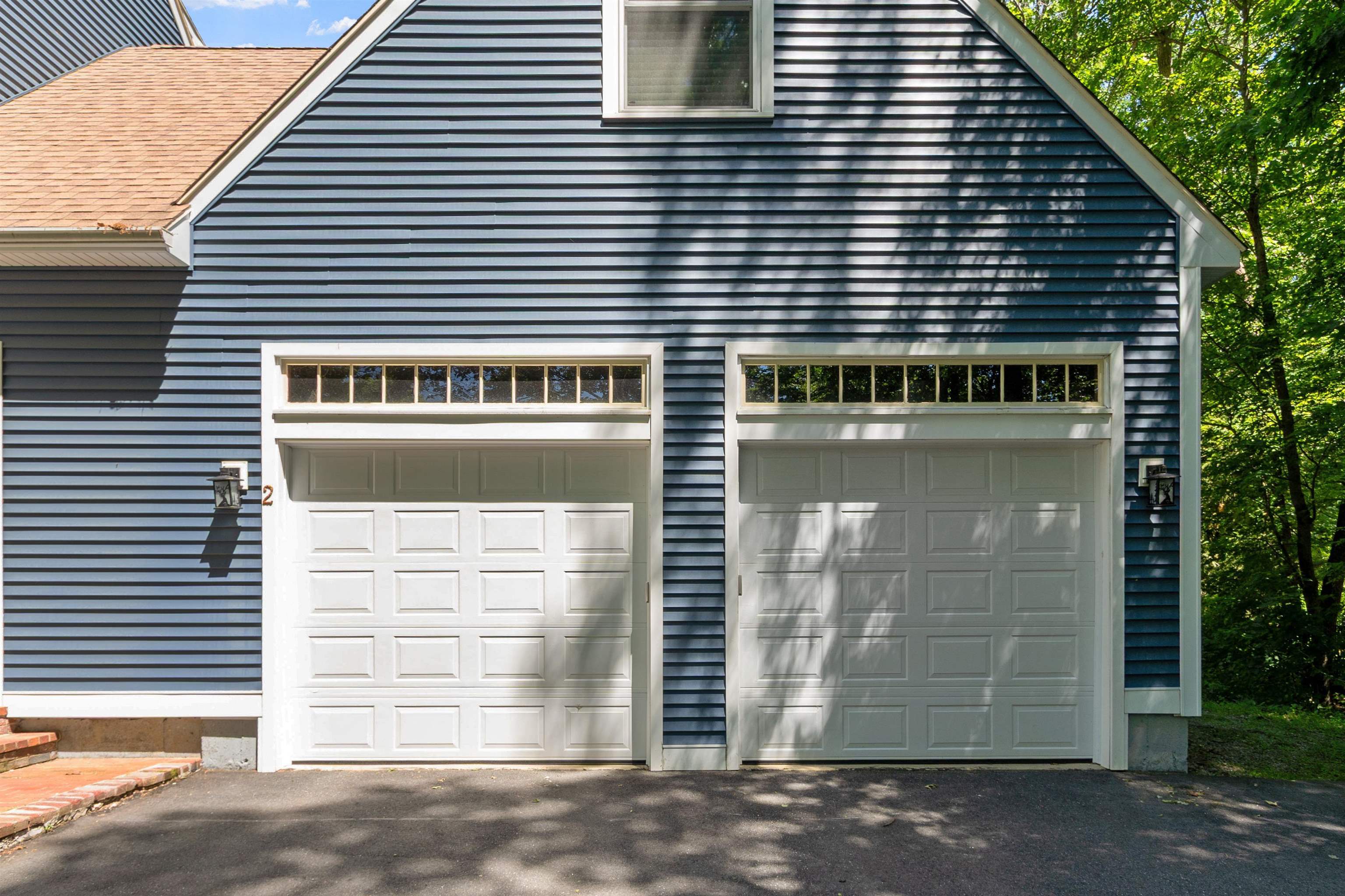 2 Dubeau Dr, Derry, NH 03038
