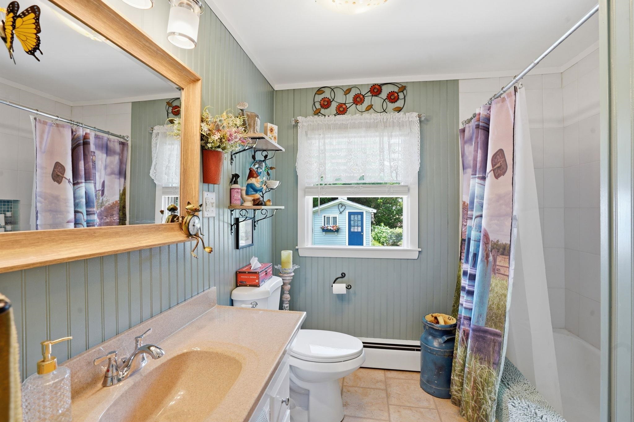 51 Kilby St, Manchester, NH 03103