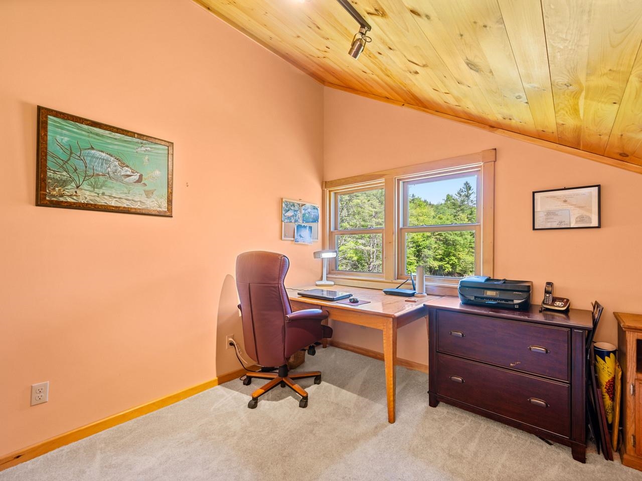 2nd Floor Office