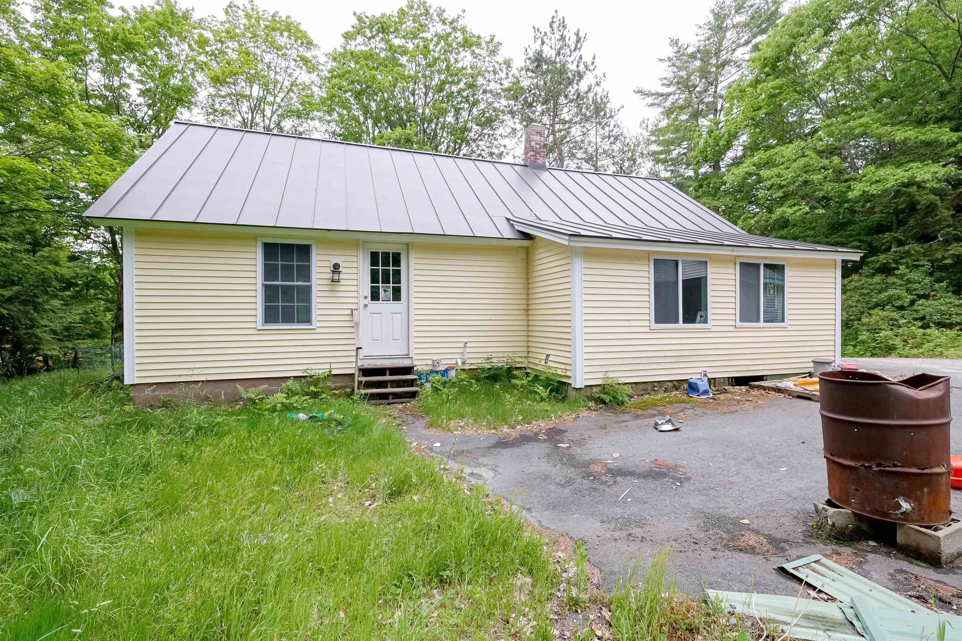 136 Prospect Hill Rd, Sunapee, NH 03782