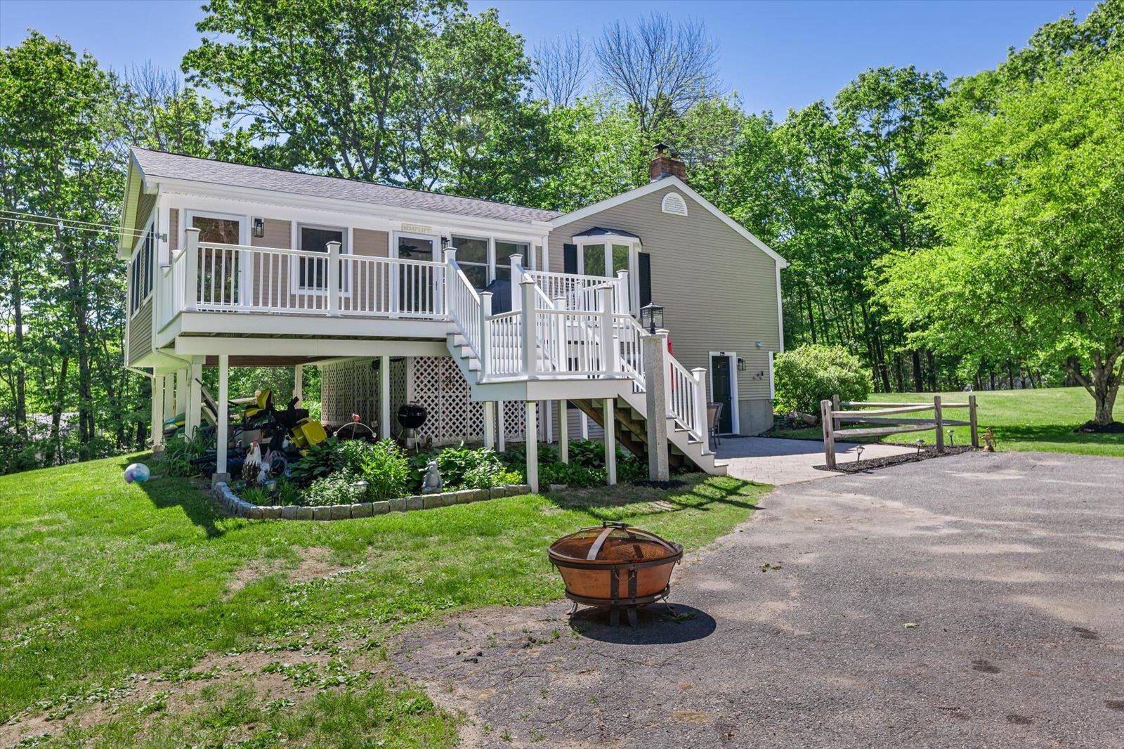 407 Middle Winchendon Rd, Rindge, NH 03461