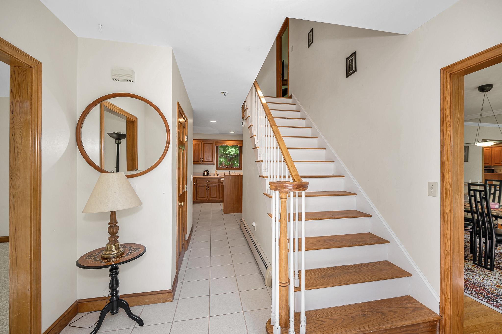 22 Greenfield Dr, Plaistow, NH 03865