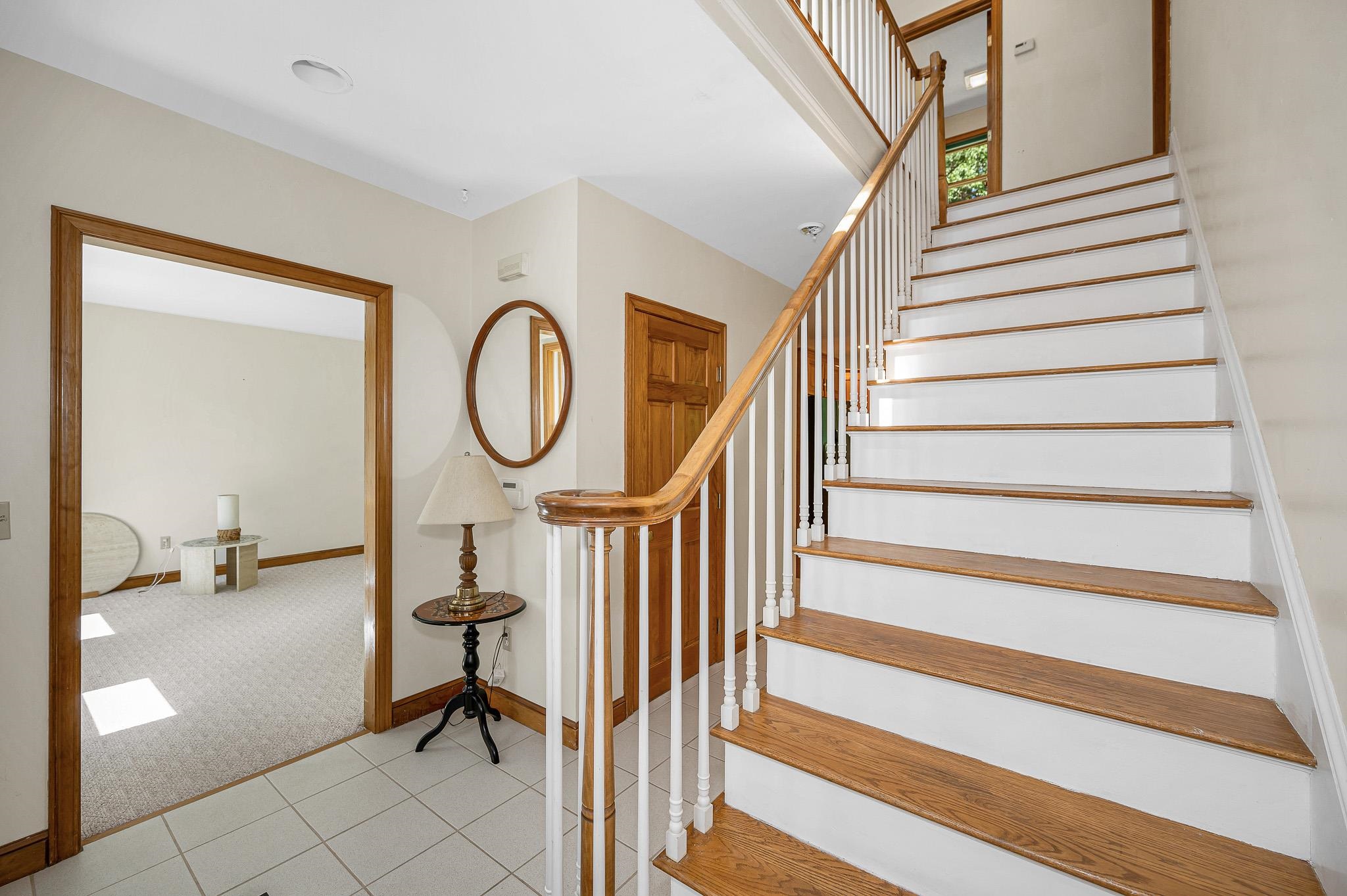 22 Greenfield Dr, Plaistow, NH 03865