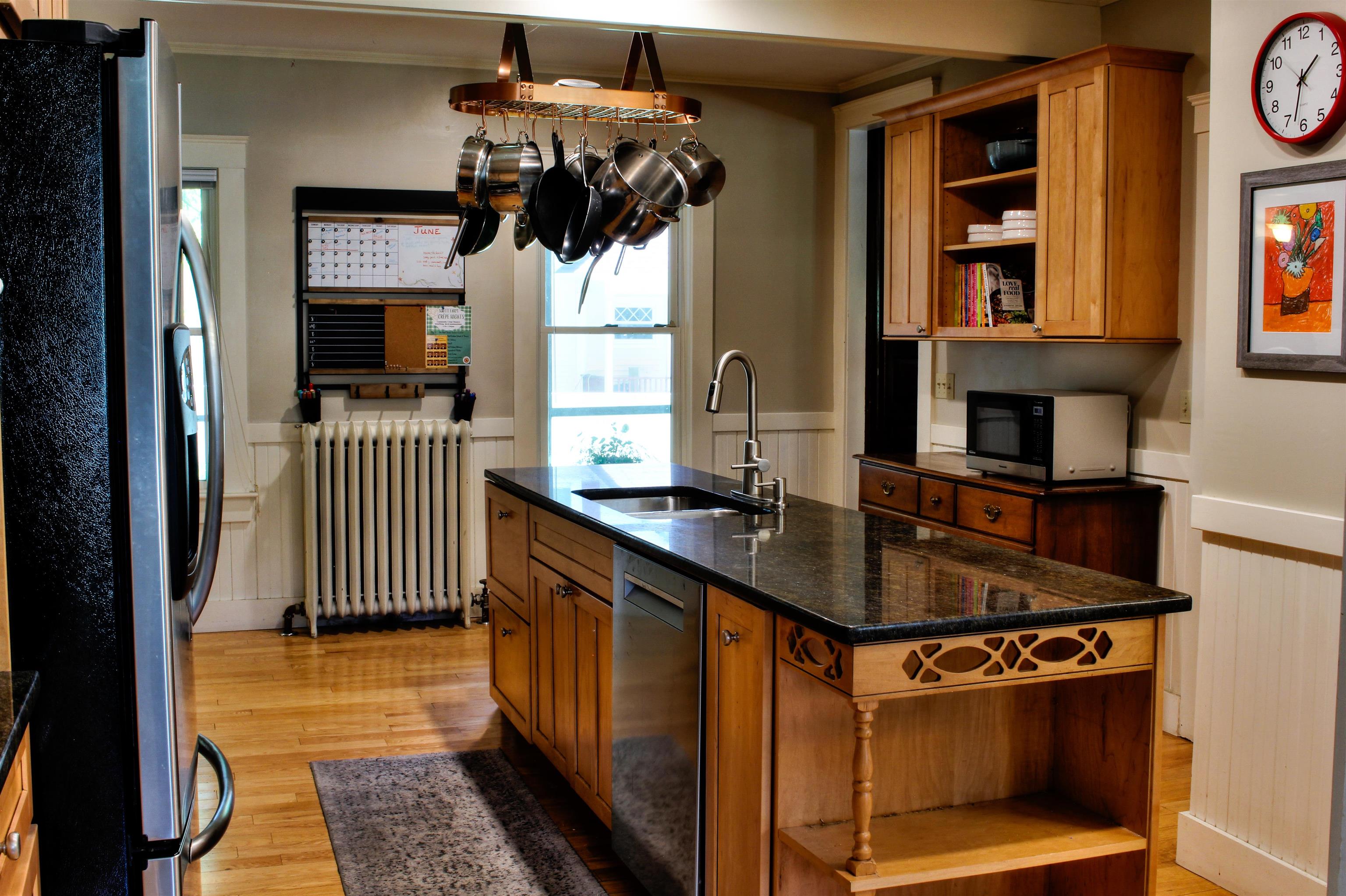 12 S Lincoln St, Keene, NH 03431