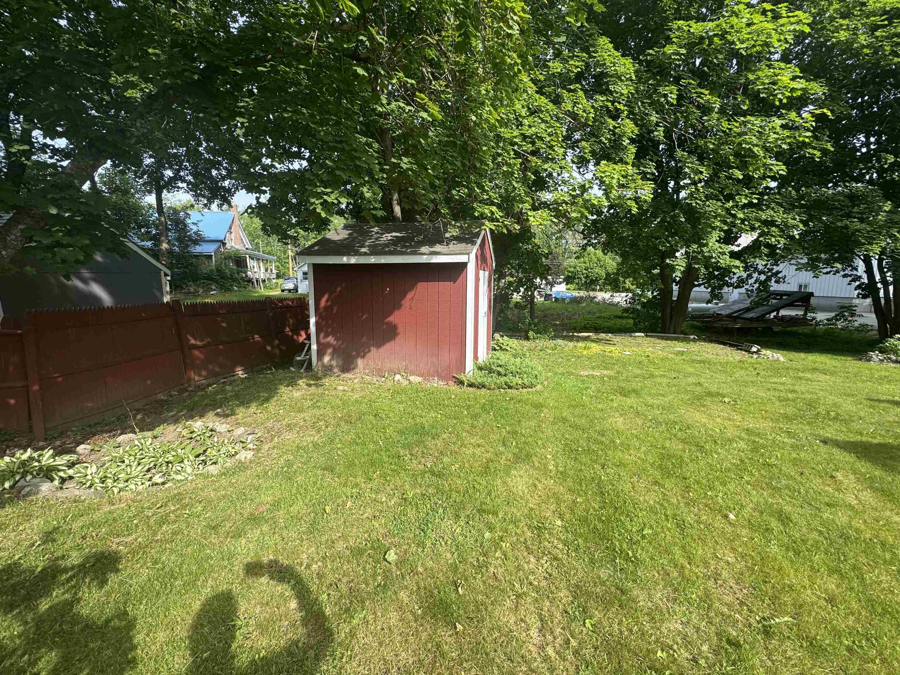 19 Huckins St, Ossipee, NH 03814