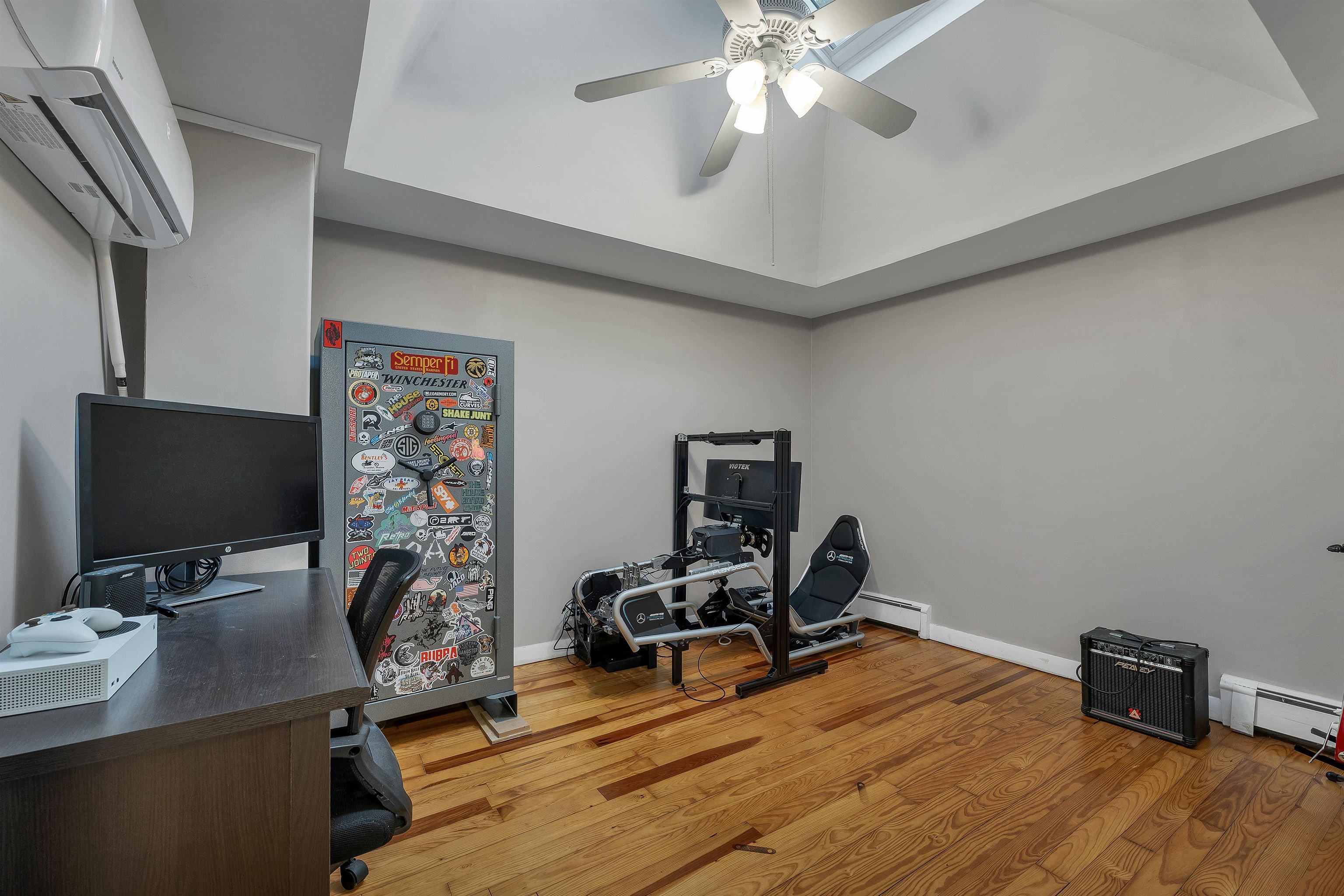 5 Frenette Dr, Hudson, NH 03051