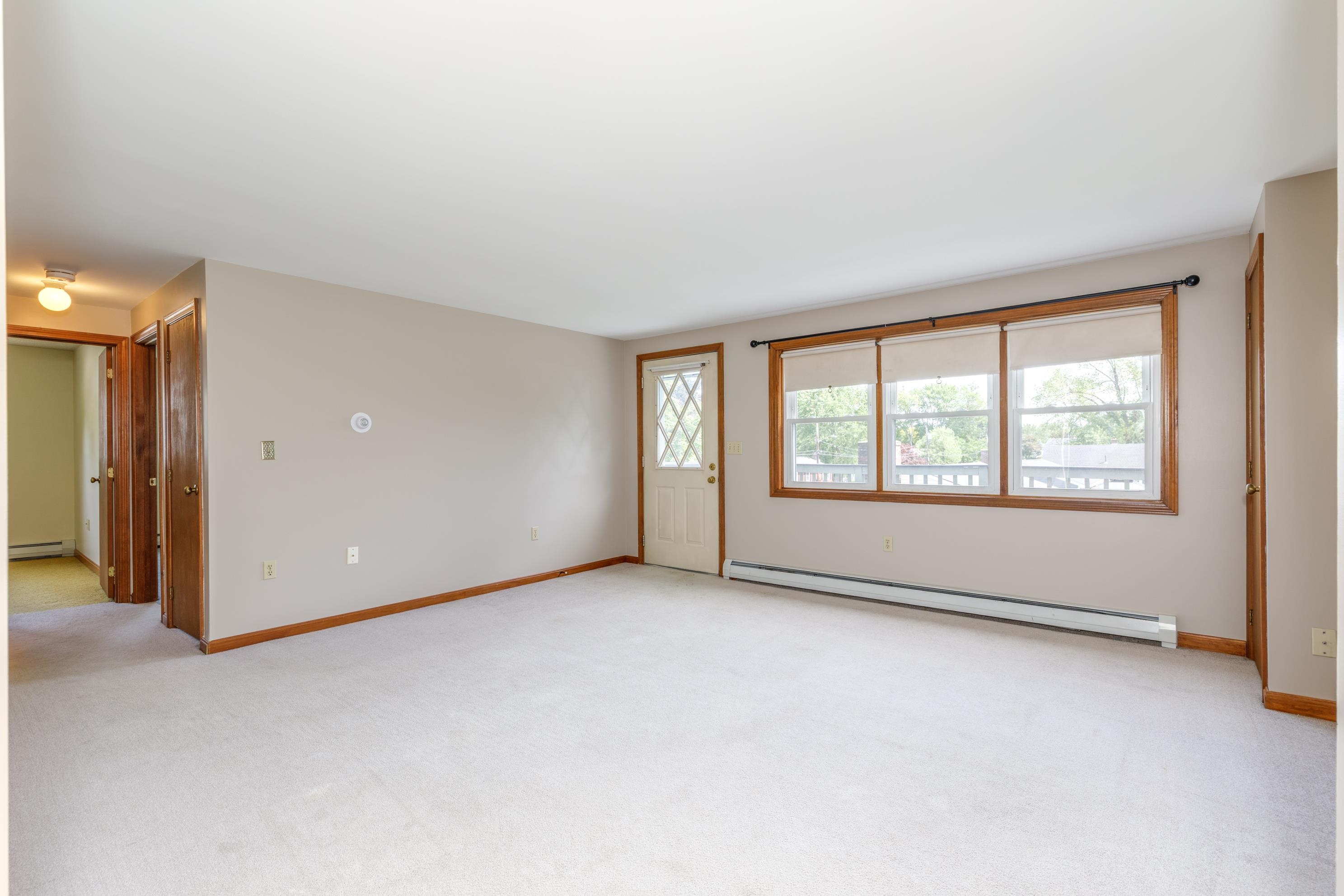90 Dawson Ave, Manchester, NH 03104