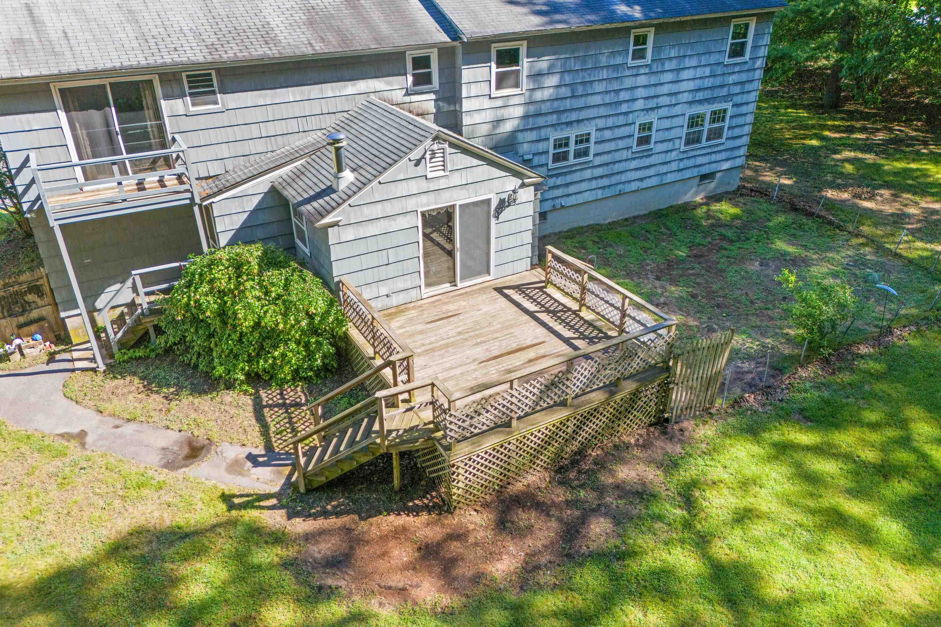 20 Garrison Rd, Salem, NH 03079