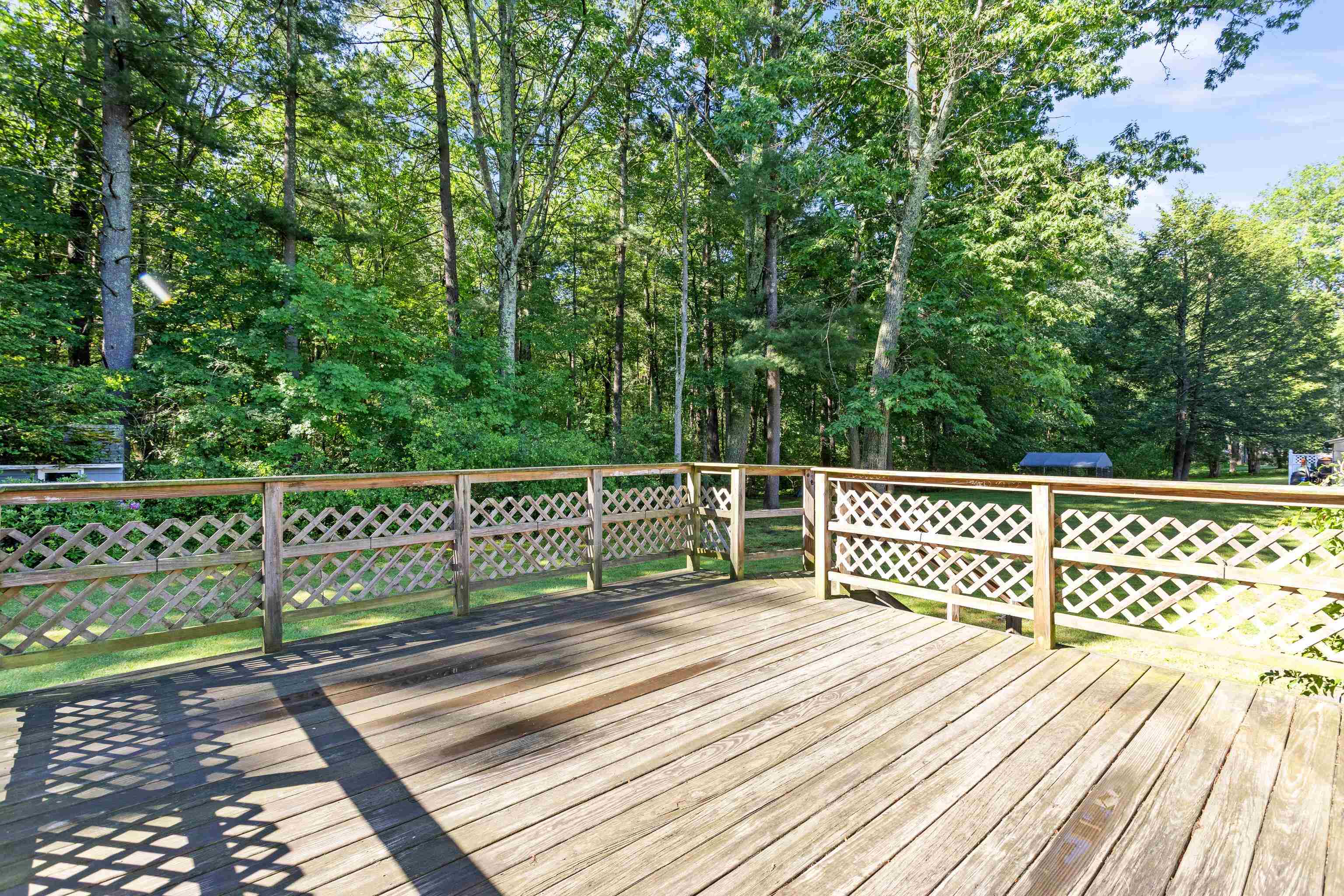 20 Garrison Rd, Salem, NH 03079