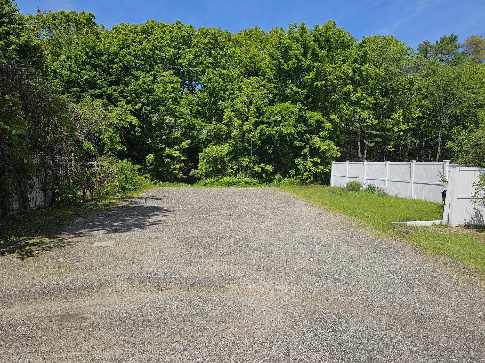 25 Central Sq, Troy, NH 03465