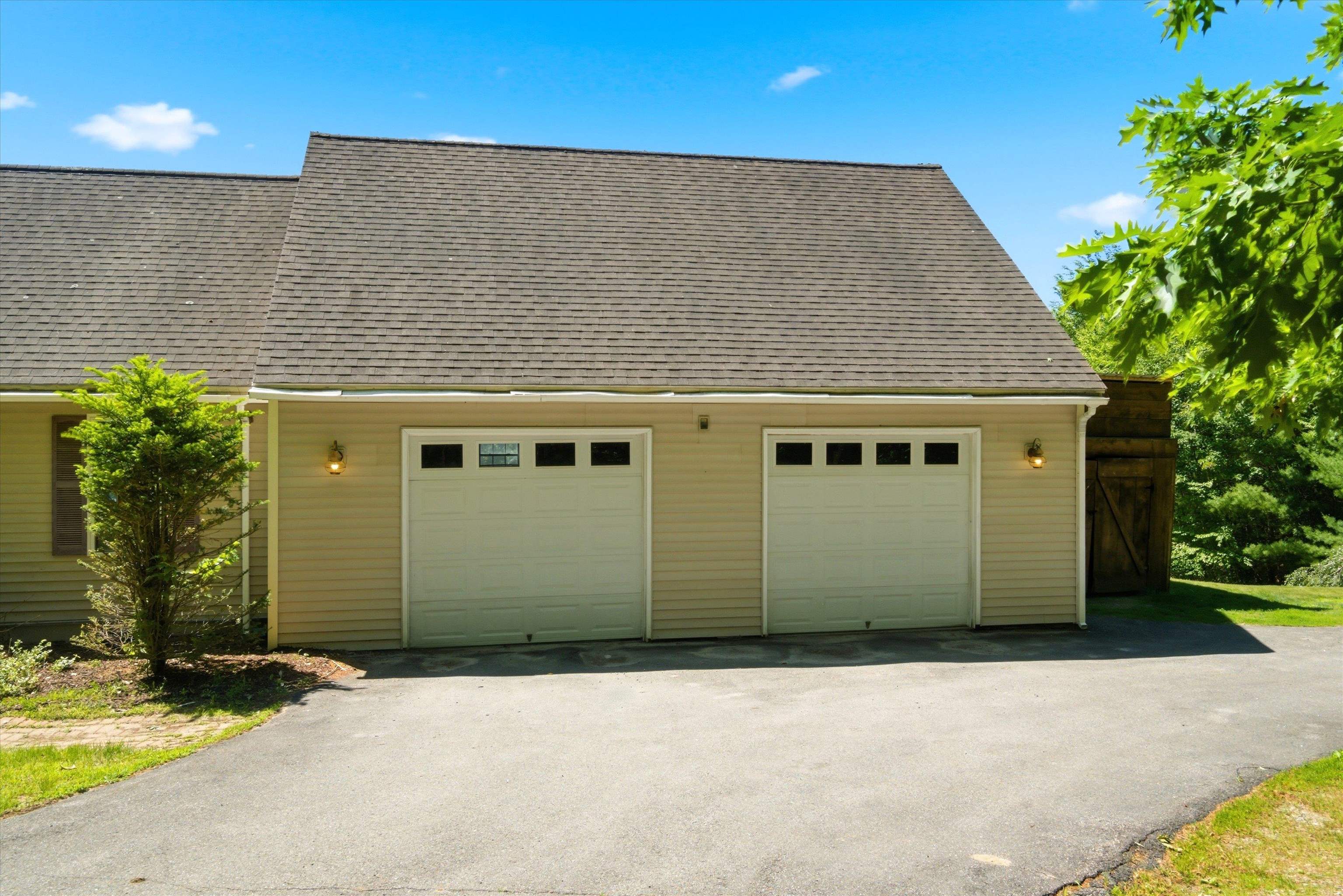 429 Wilson Hill Rd, Francestown, NH 03043