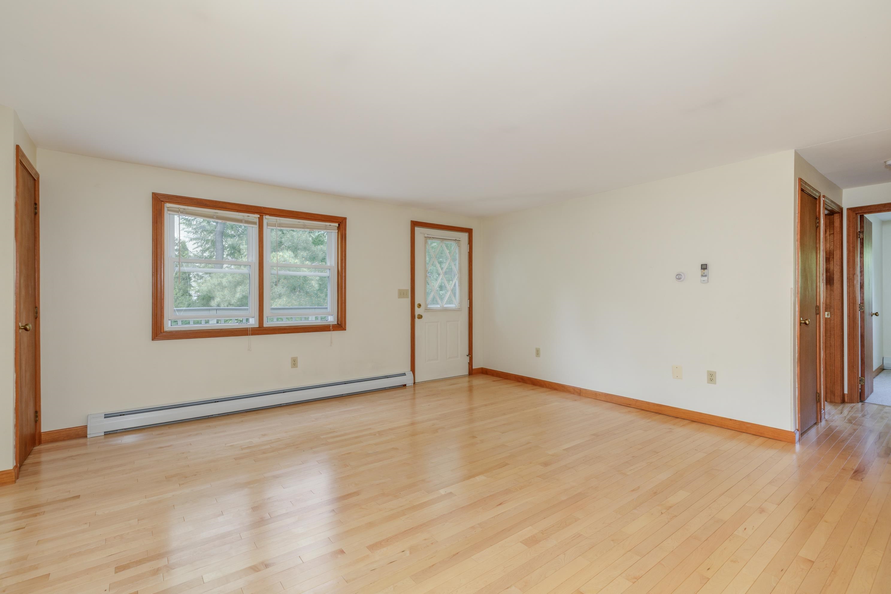 Hardwood in Dining and Living Rooms