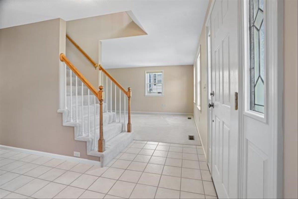 153 Fleming St, Manchester, NH 03104