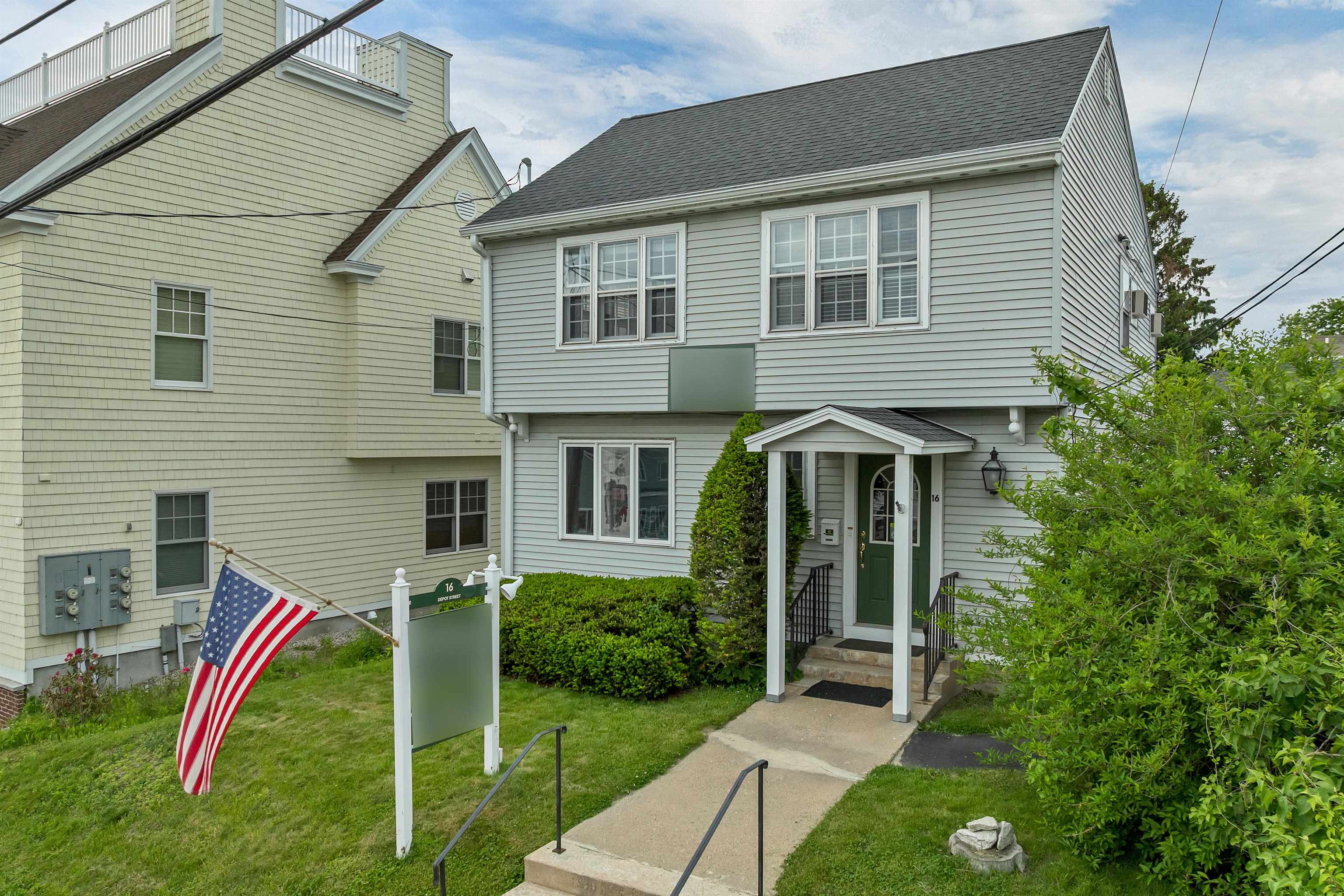 16 Depot St, Wolfeboro, NH 03894
