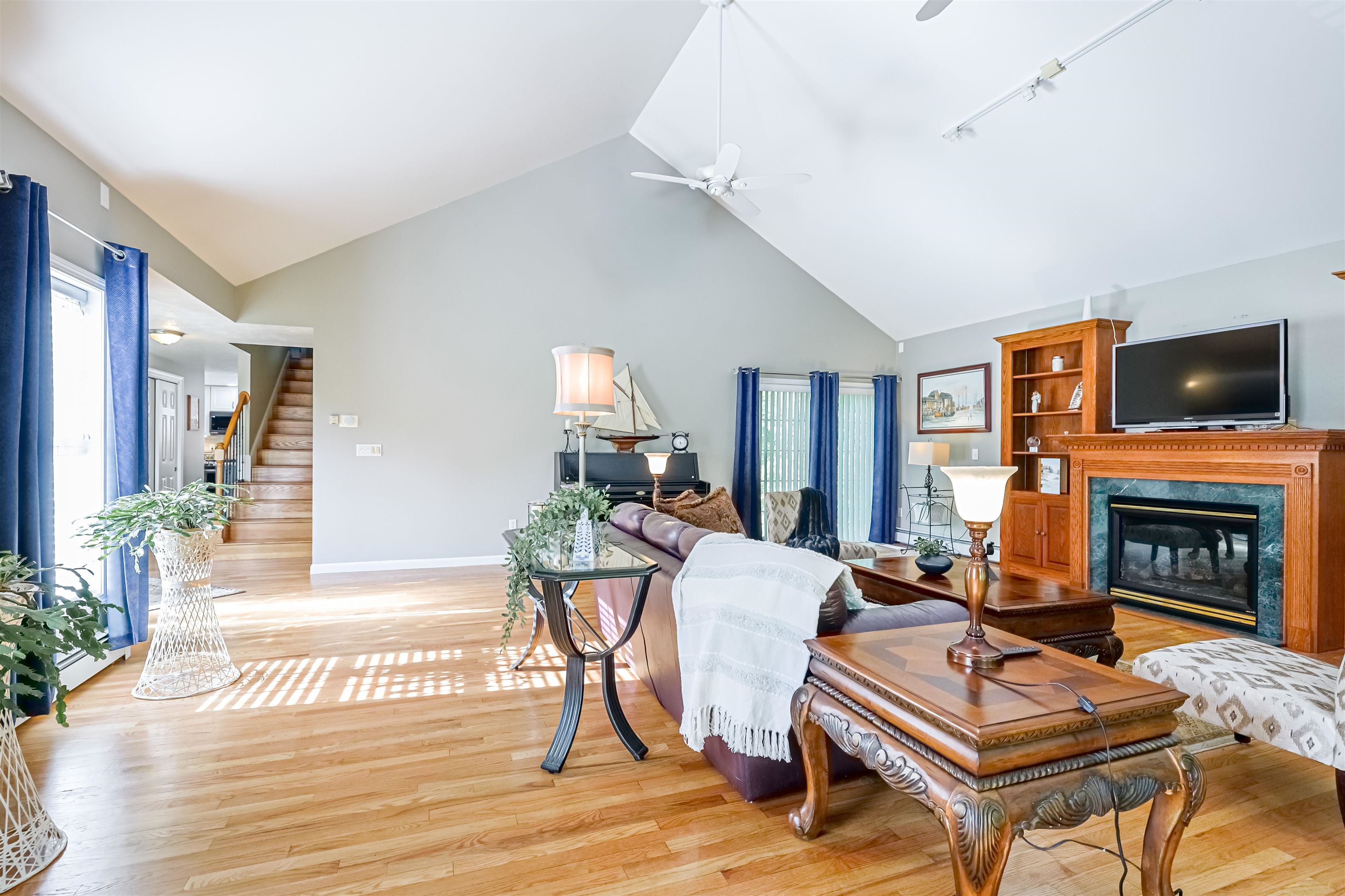 31 Merrill Rd, Goffstown, NH 03045