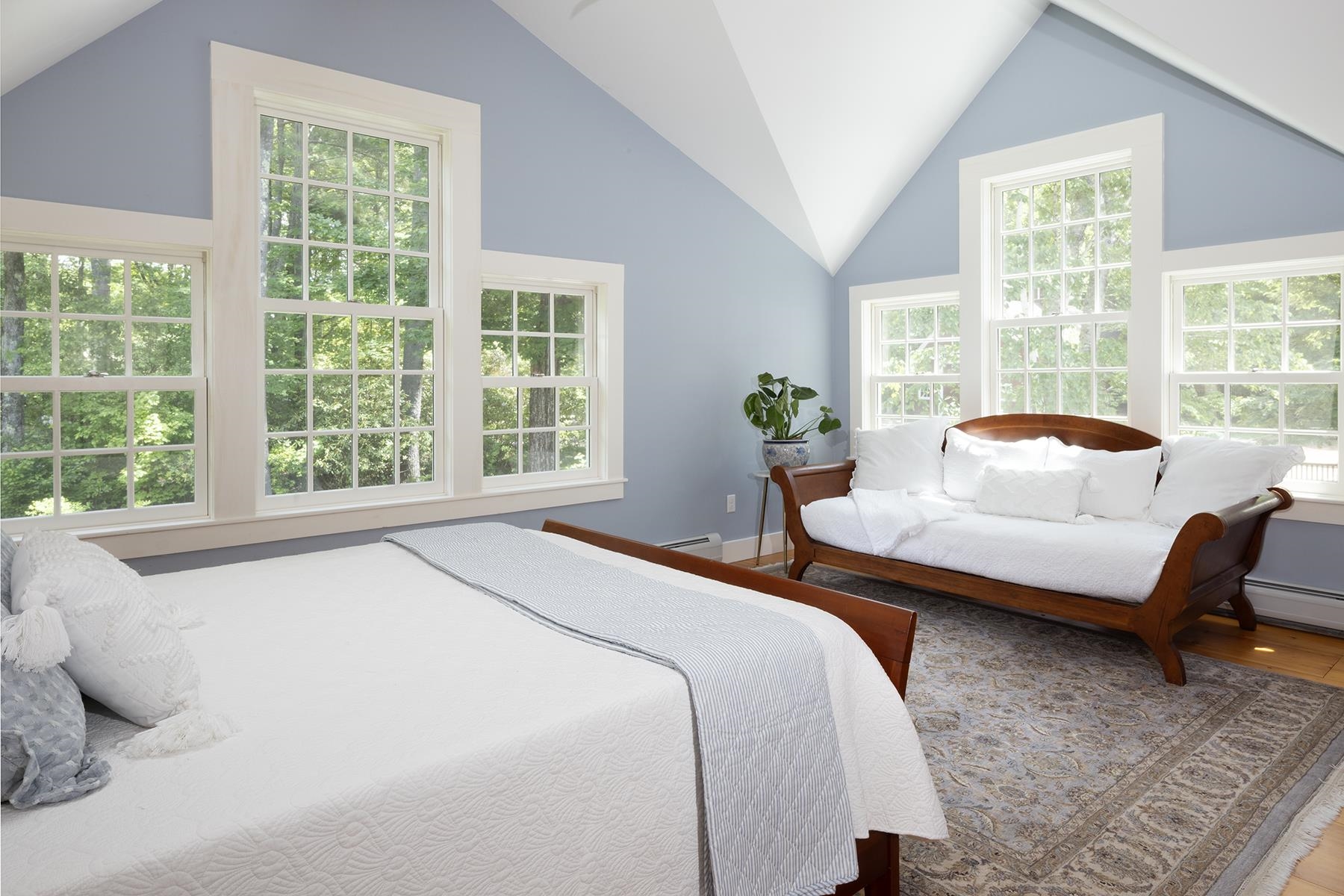 385 Irish Hill Rd, Hopkinton, NH 03229