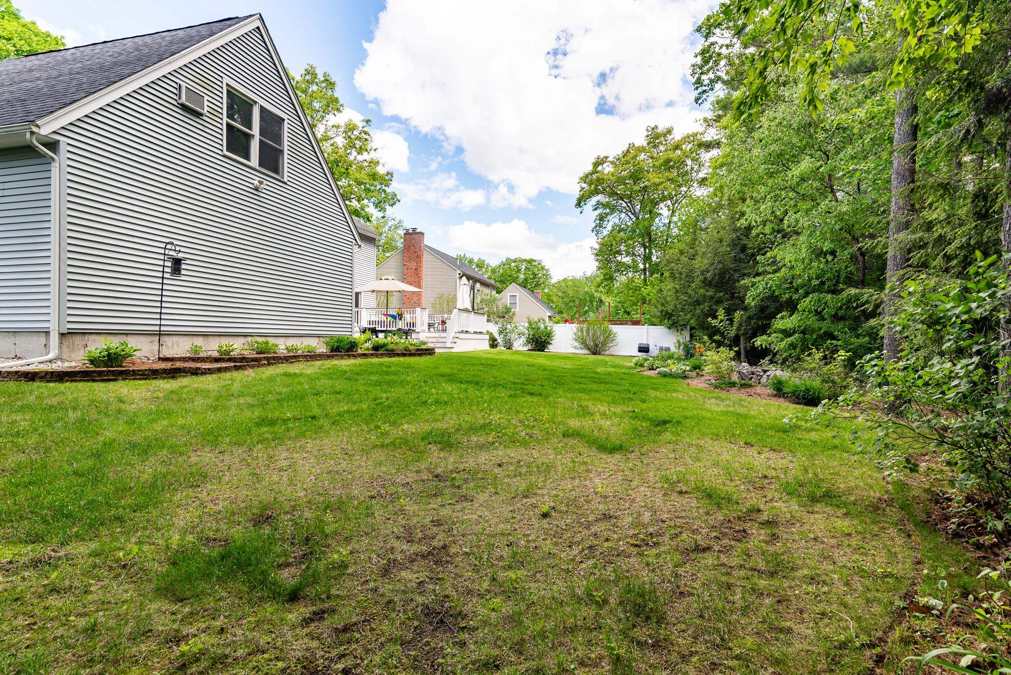 6 Governors Way, Concord, NH 03303-3433