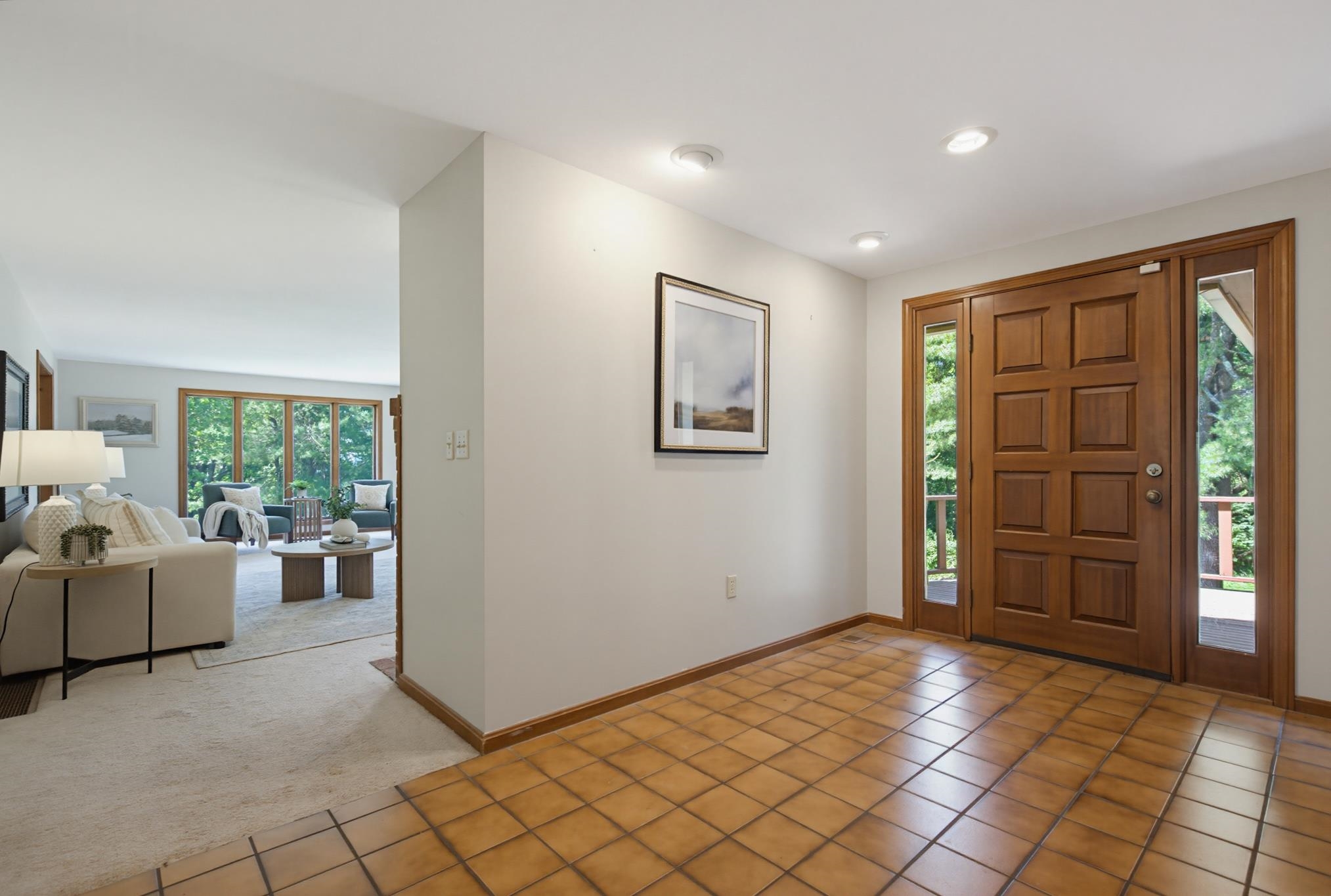77A Christian Hill Rd, Amherst, NH 03031