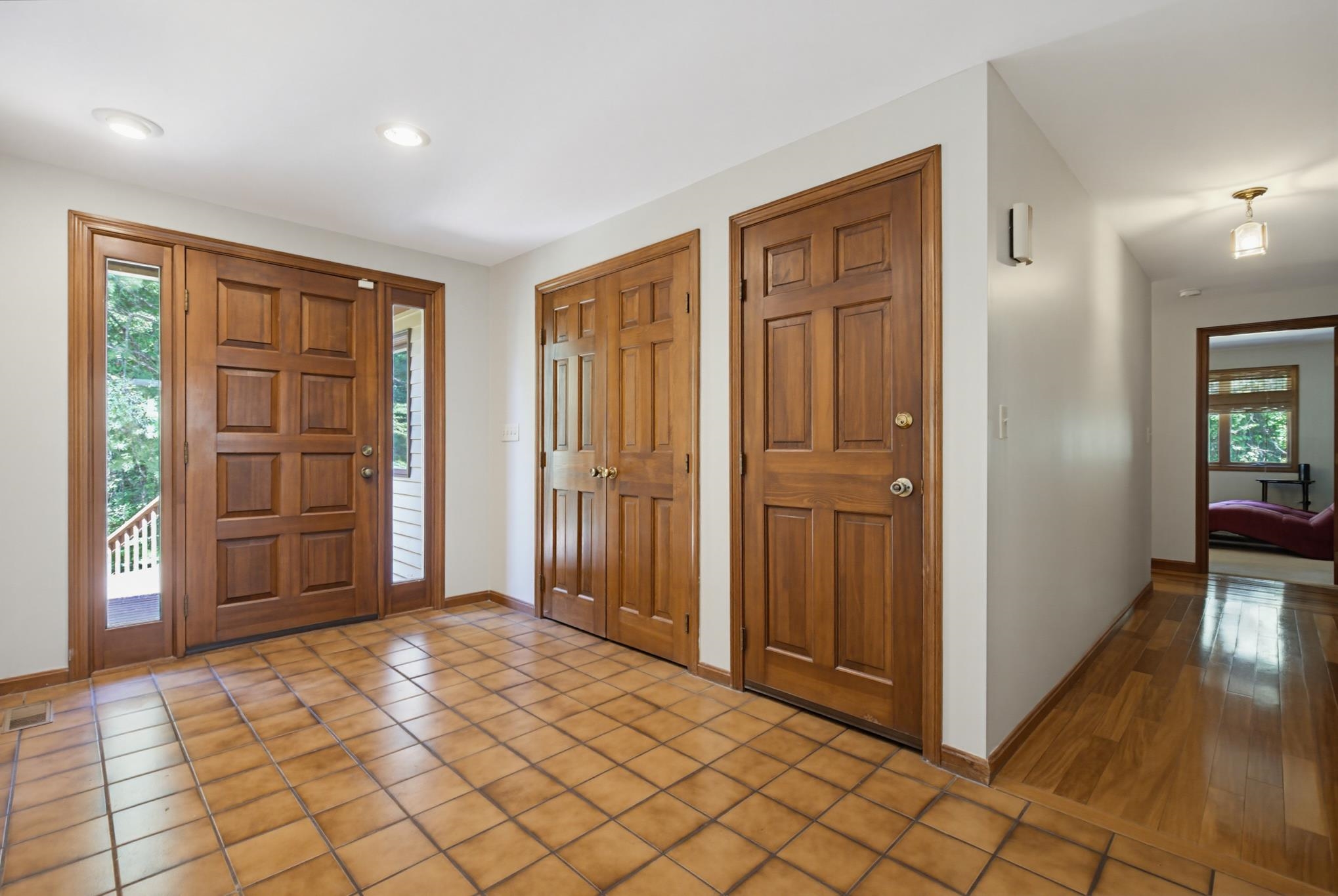 77A Christian Hill Rd, Amherst, NH 03031