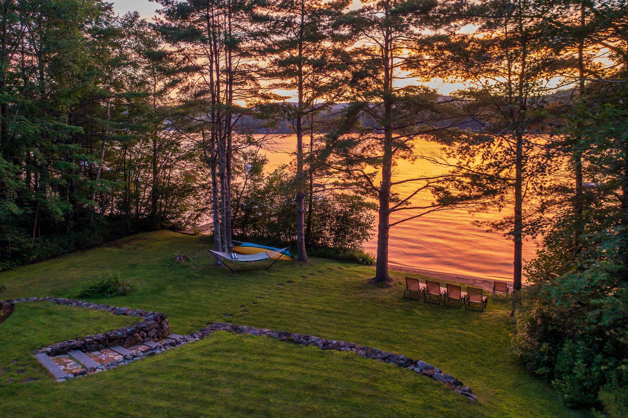 11 Squamasee Rd, Holderness, NH 03245