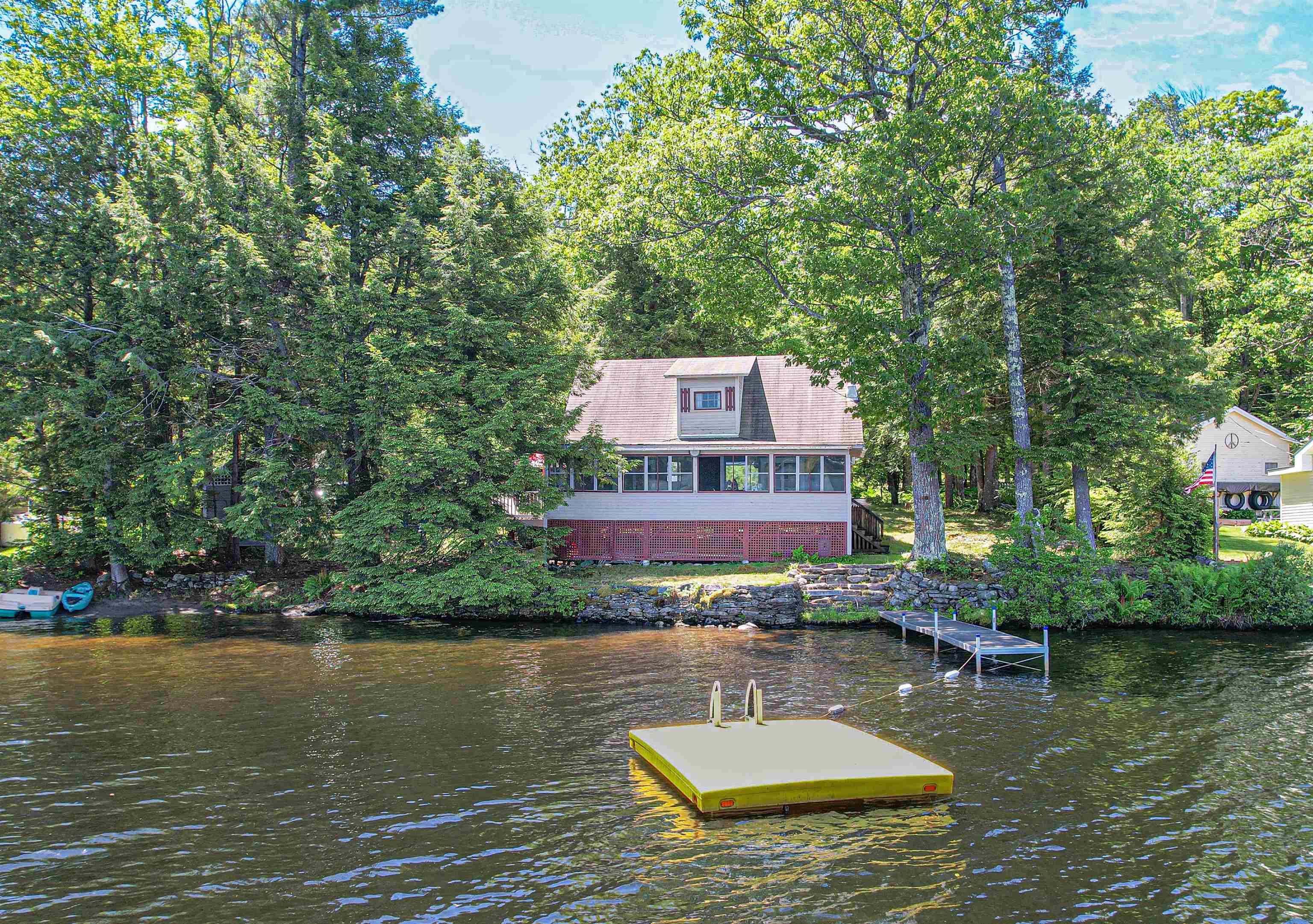 ACWORTH NH&nbsp;Lake House for sale $$550,000 | $917 per sq.ft.