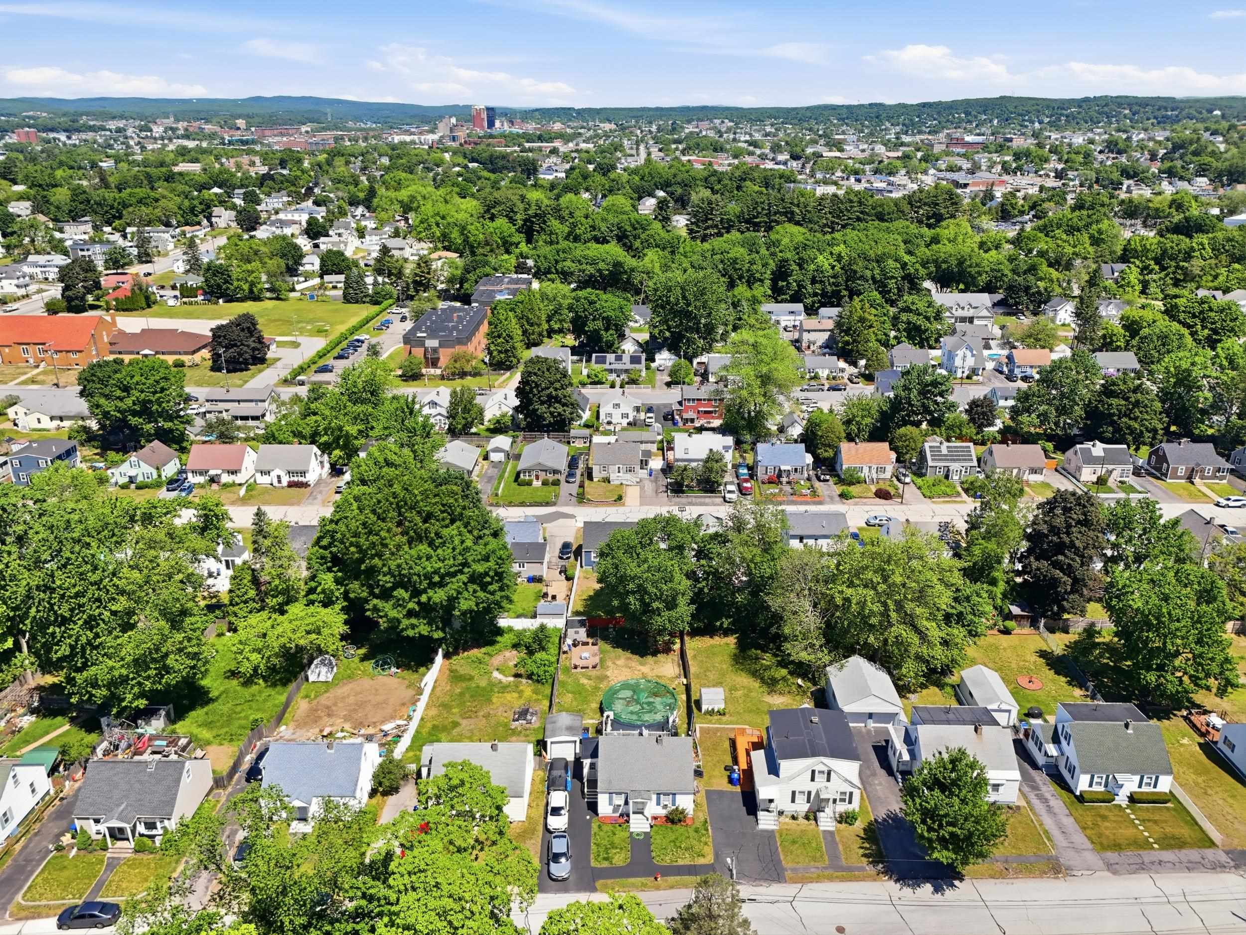 130 Flint St, Manchester, NH 03103