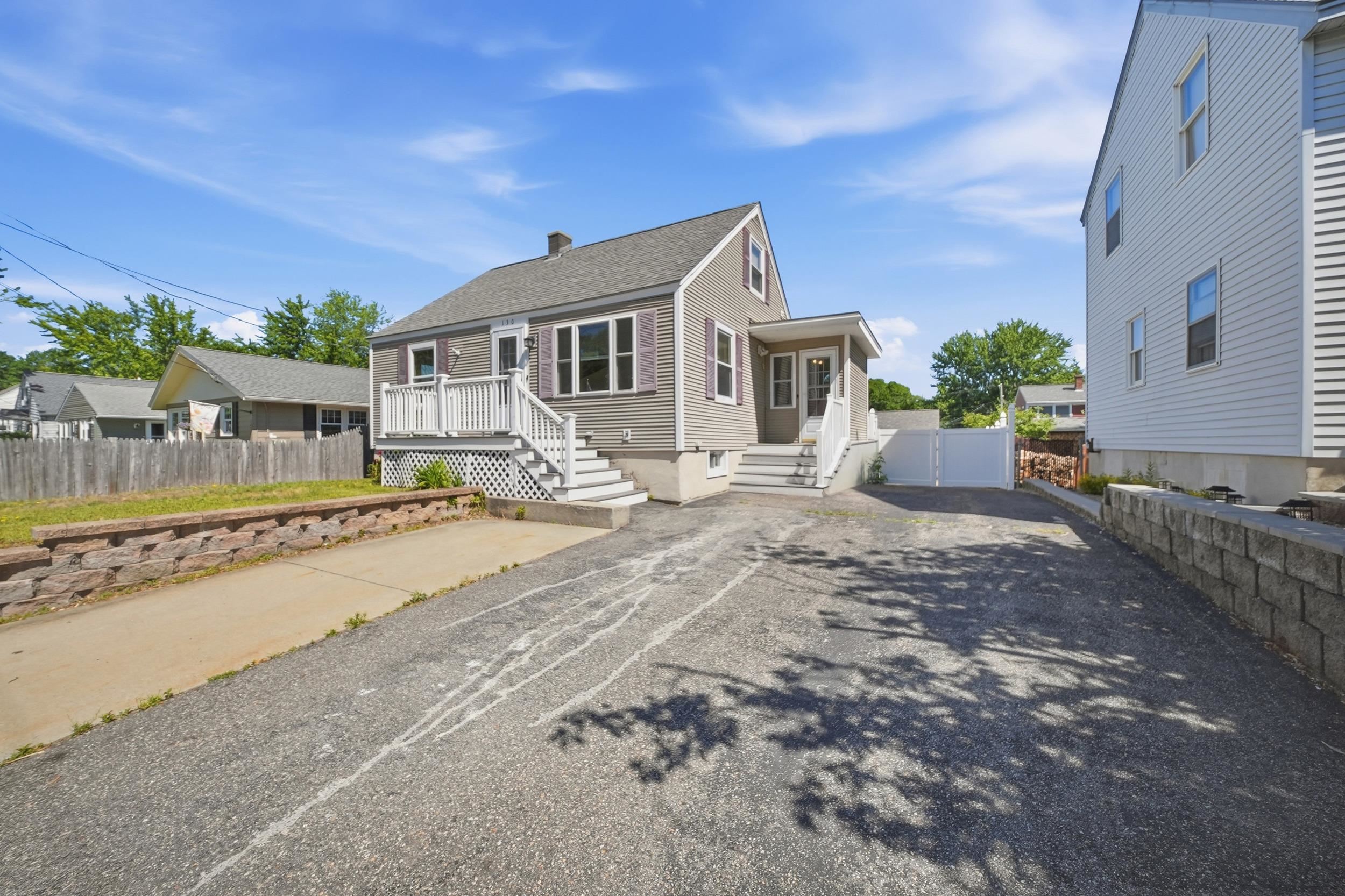 130 Flint St, Manchester, NH 03103