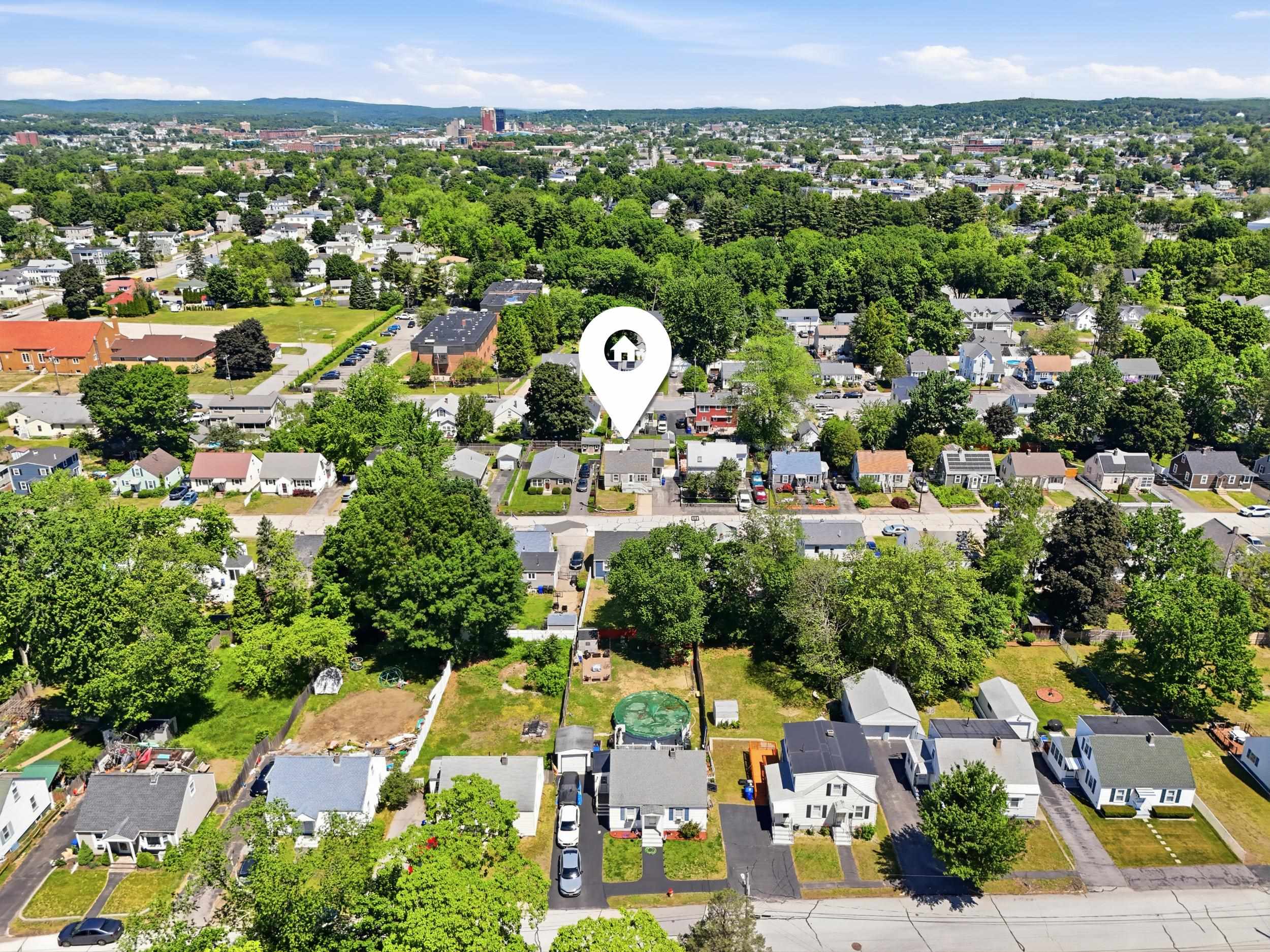 130 Flint St, Manchester, NH 03103