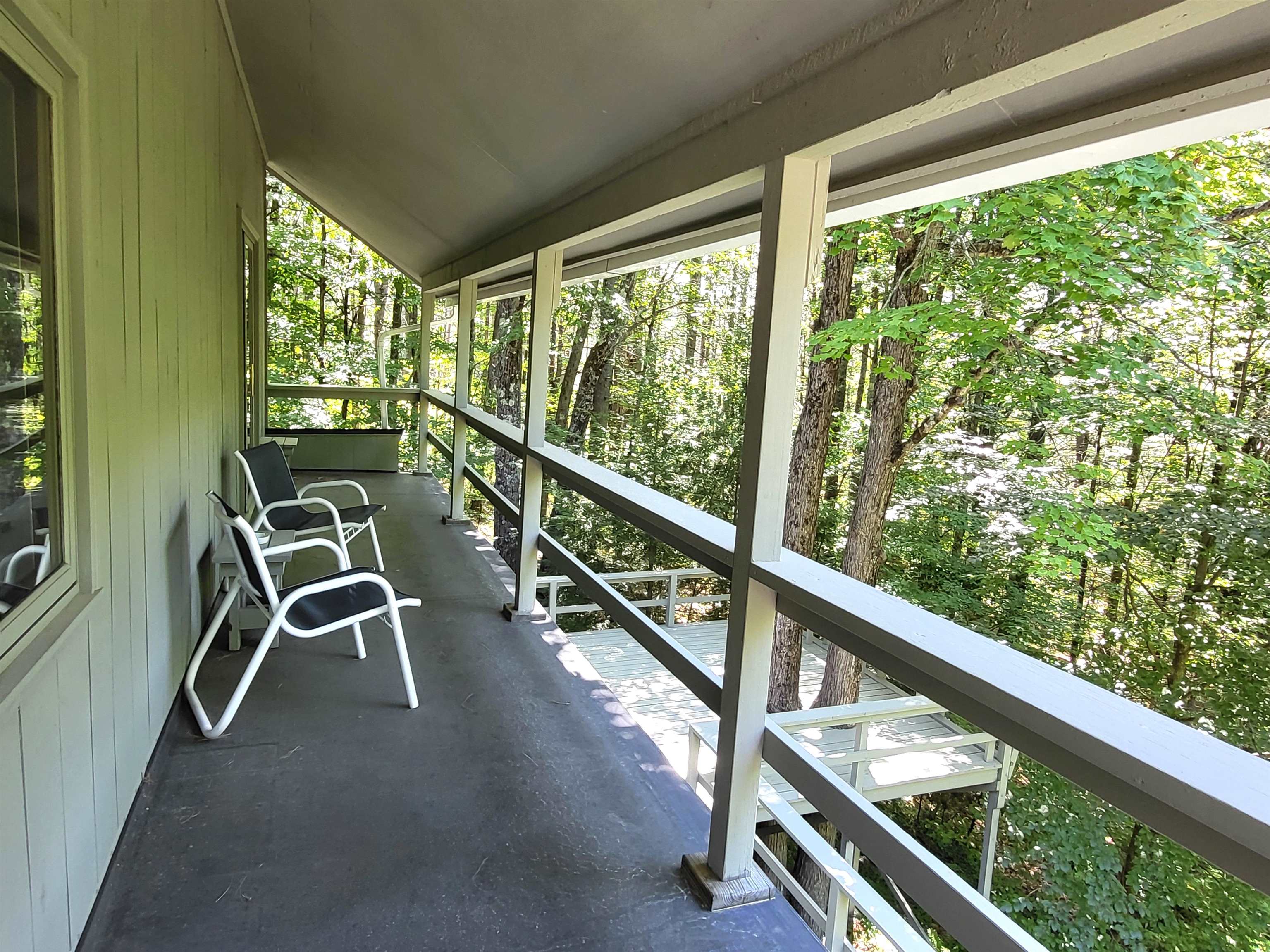 Deck off master bedroom 25863861